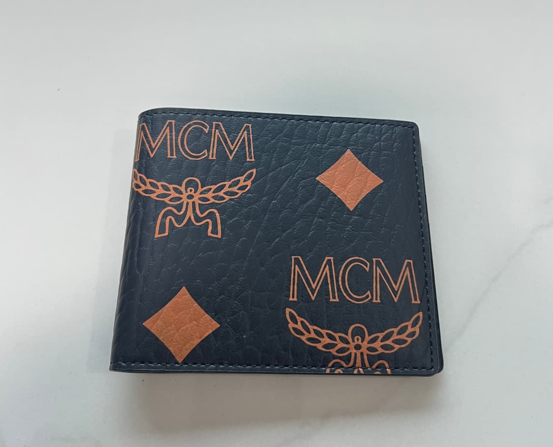MCM 반지갑(한정판) 상품이미지1