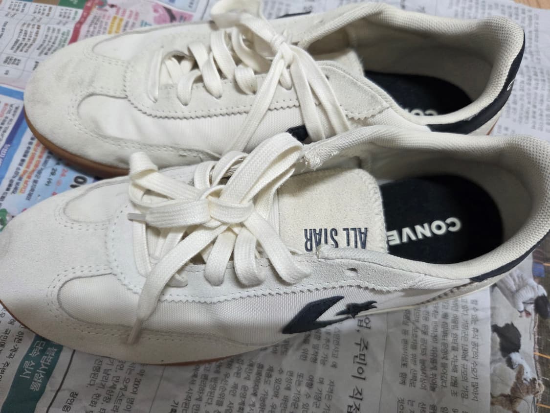 컨버스 런스타 트레이너 255 팝니다 상품이미지1