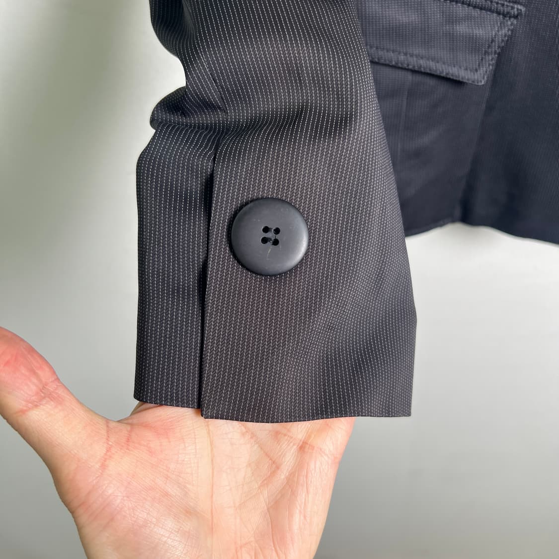 엠포리오 아르마니 오픈 백 핀스트라이프 블레이저 40 상품이미지7