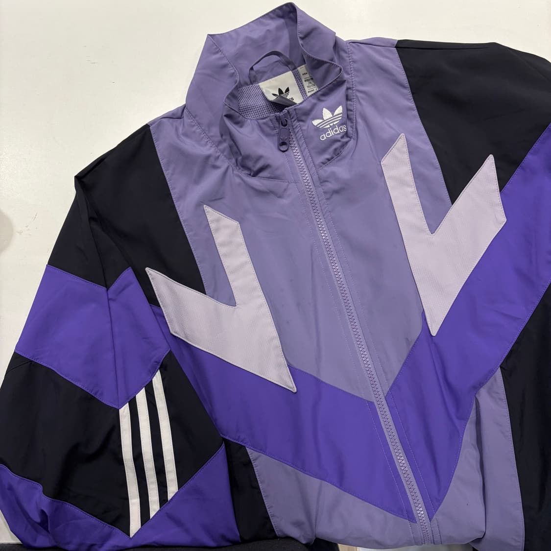 [2XL] 아디다스 리카이브 퍼플 블랙 바람막이 자켓 C33 상품이미지3