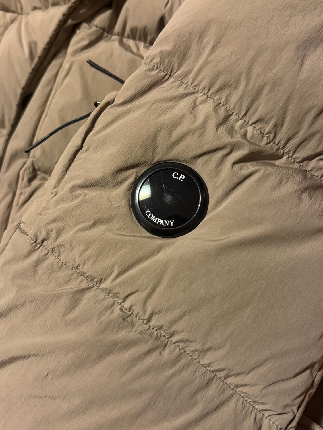 CP컴퍼니 nycra 롱패딩 상품이미지5