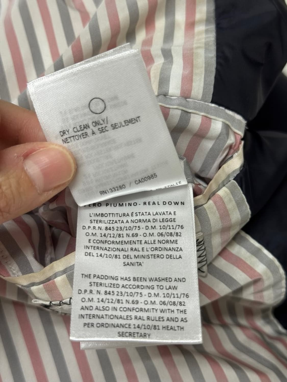 톰브라운 사선 남성패딩 상품이미지7