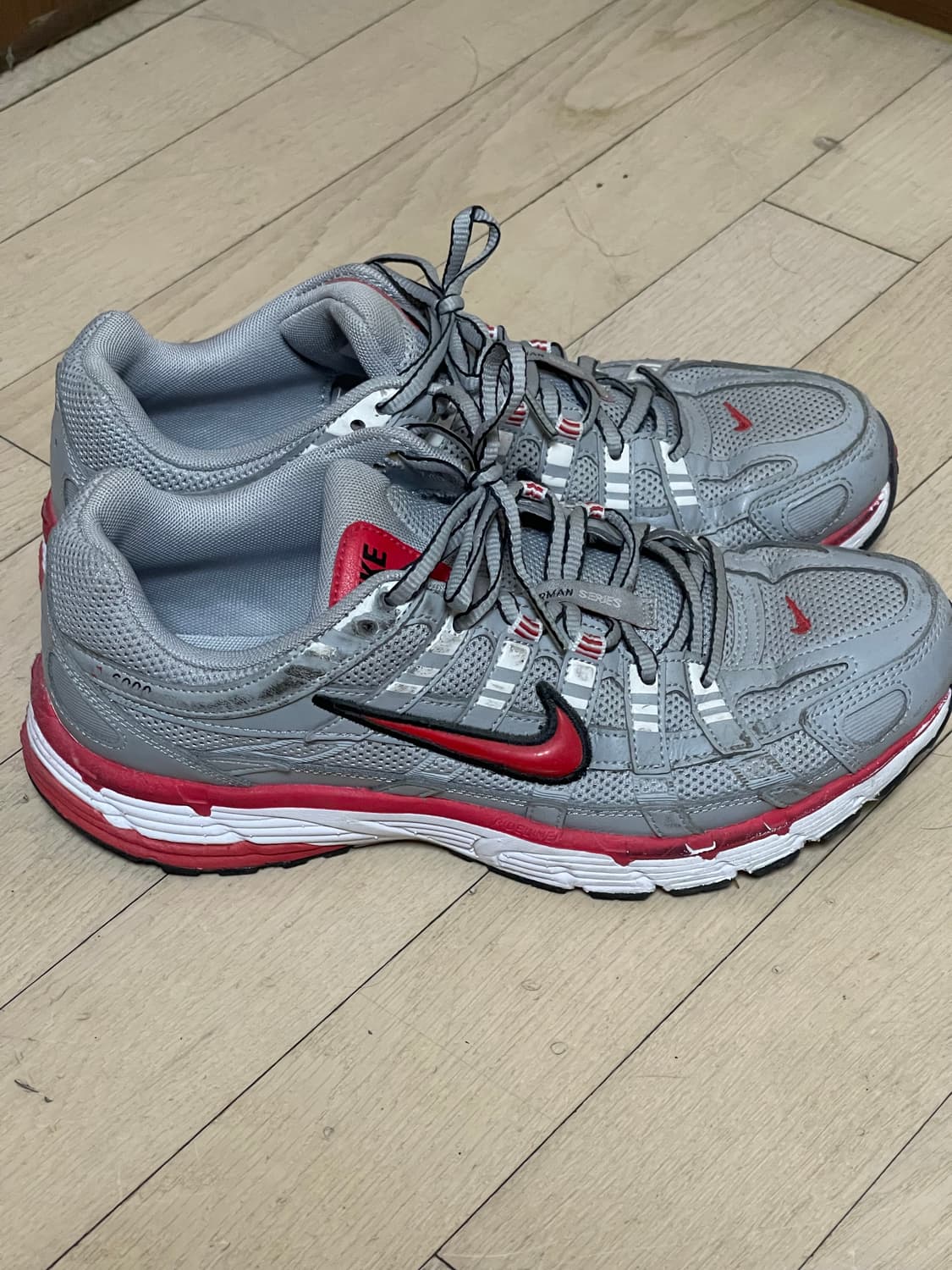 [260] 나이키 p-6000 실버 레드 상품이미지5