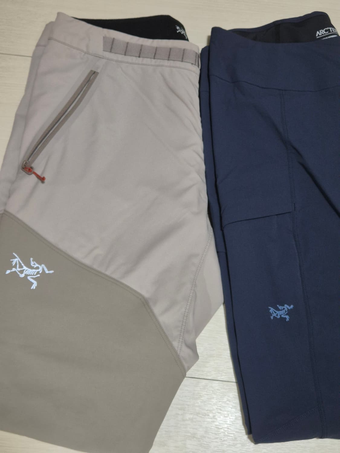 급처 아크테릭스 팬츠 각 15만 원 상품이미지3