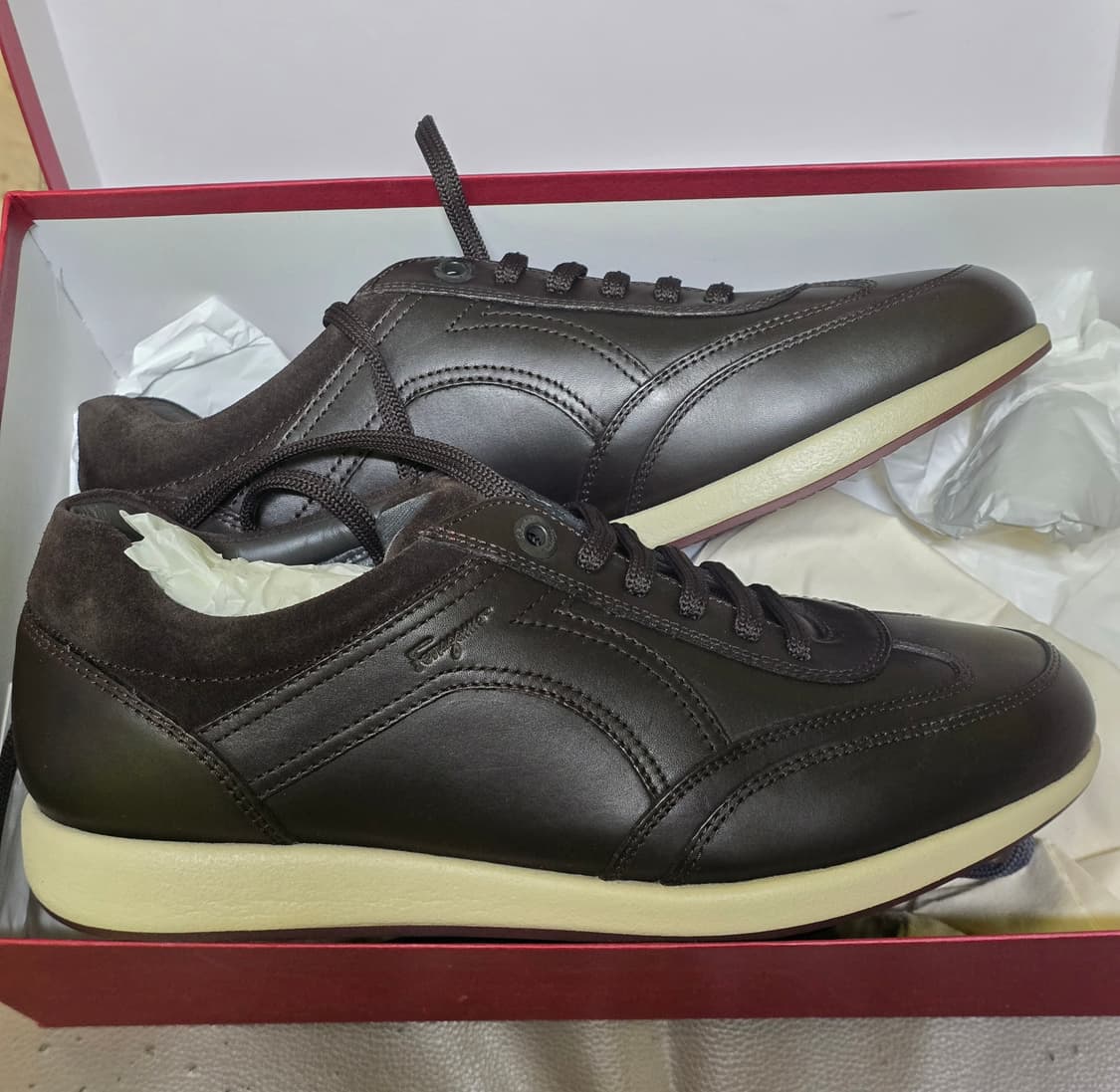 페라가모 스니커즈 새항품 상품이미지3