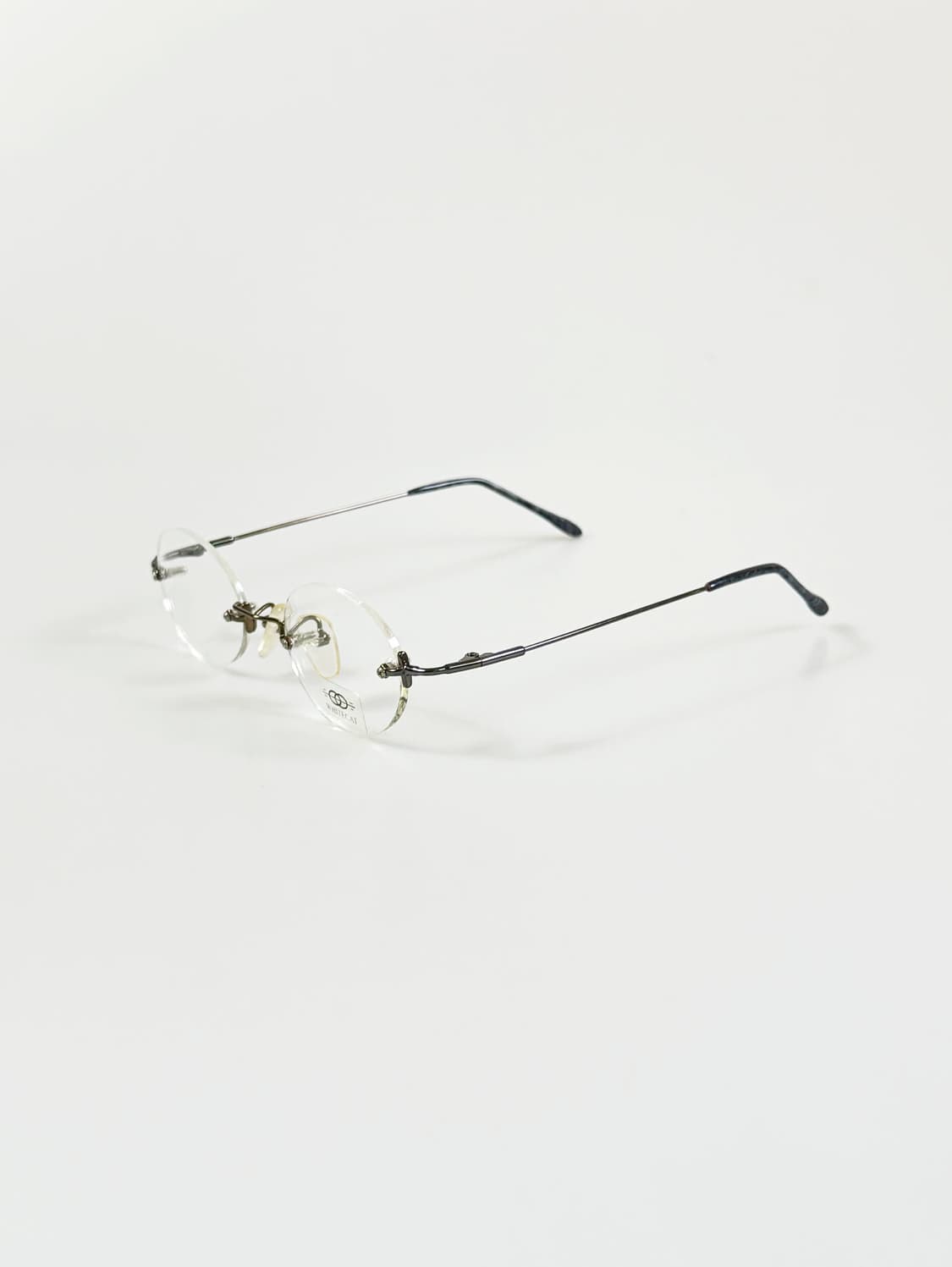 90s WHITE CAT 무테 오벌 메탈 프레임 빈티지 안경 상품이미지4