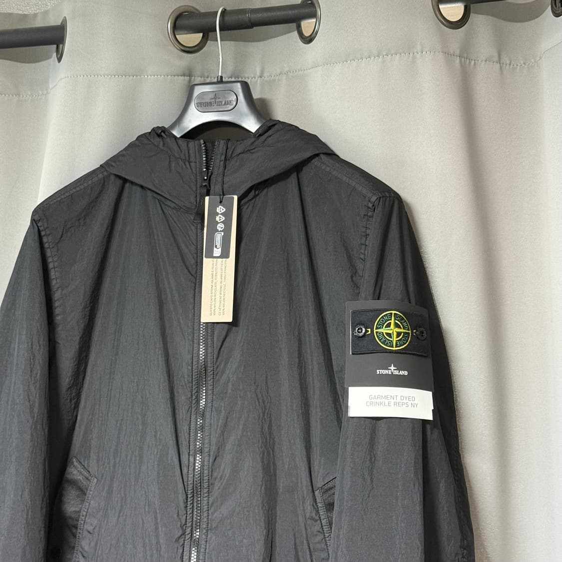 스톤아일랜드 26ss 크링클랩스 바람막이 L 상품이미지1