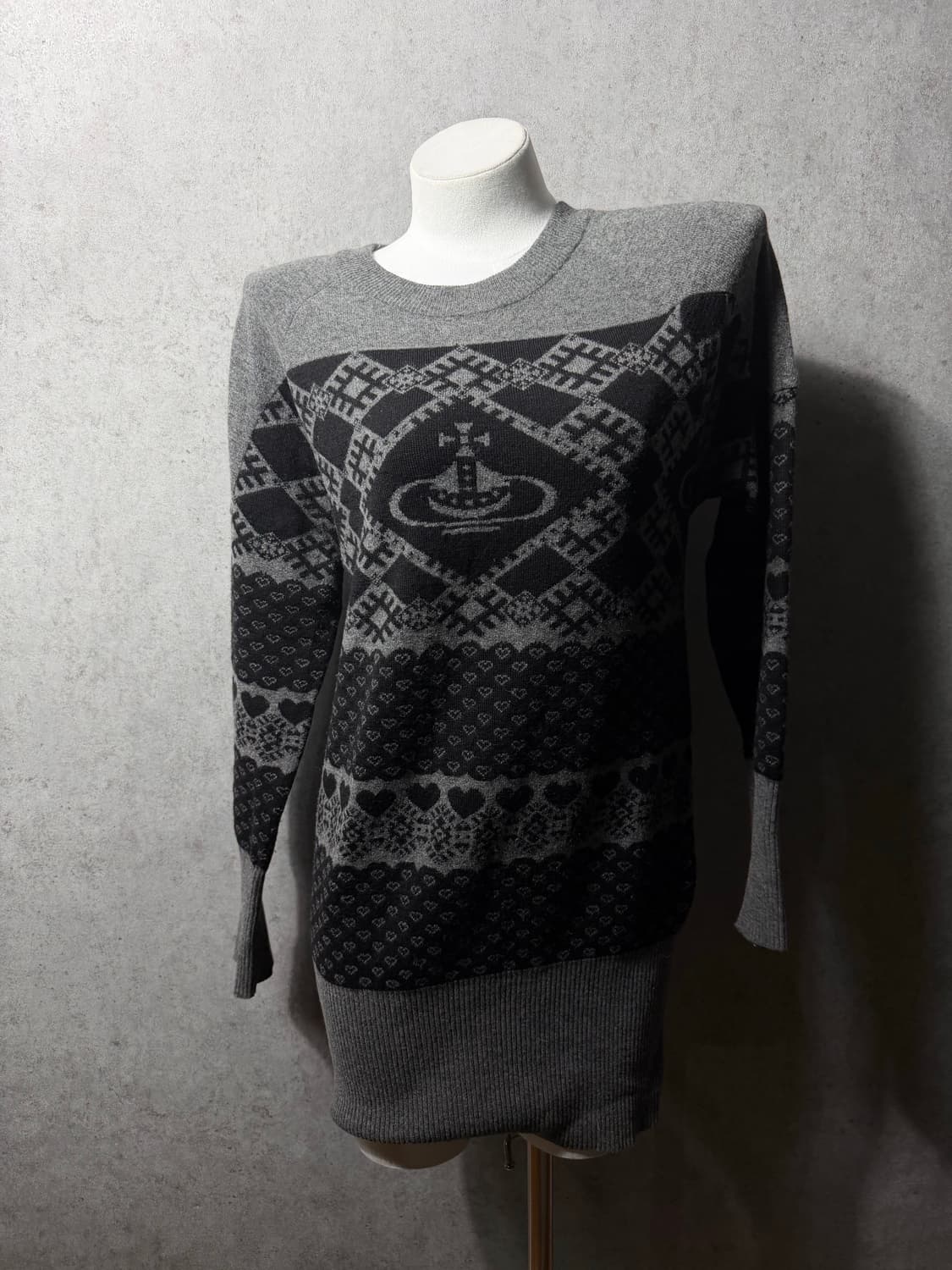 비비안웨스트우드 ORB 자카드 니트 상품이미지1