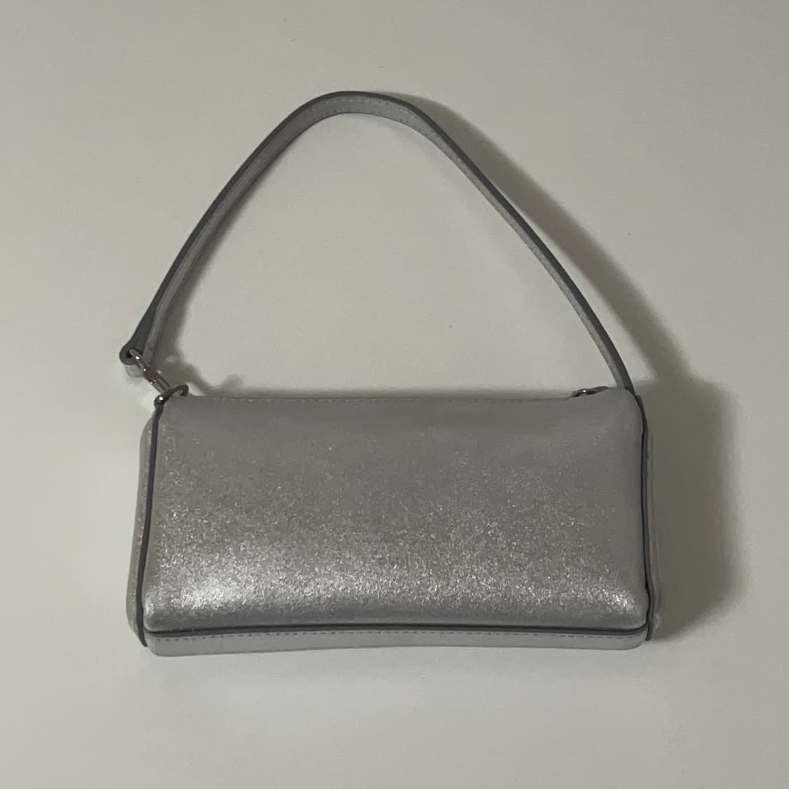 오소이 스펠링백 실버 상품이미지1