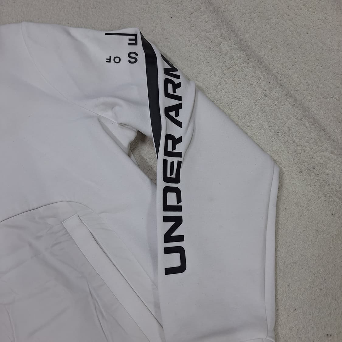 언더아머  기모후드티M 상품이미지3