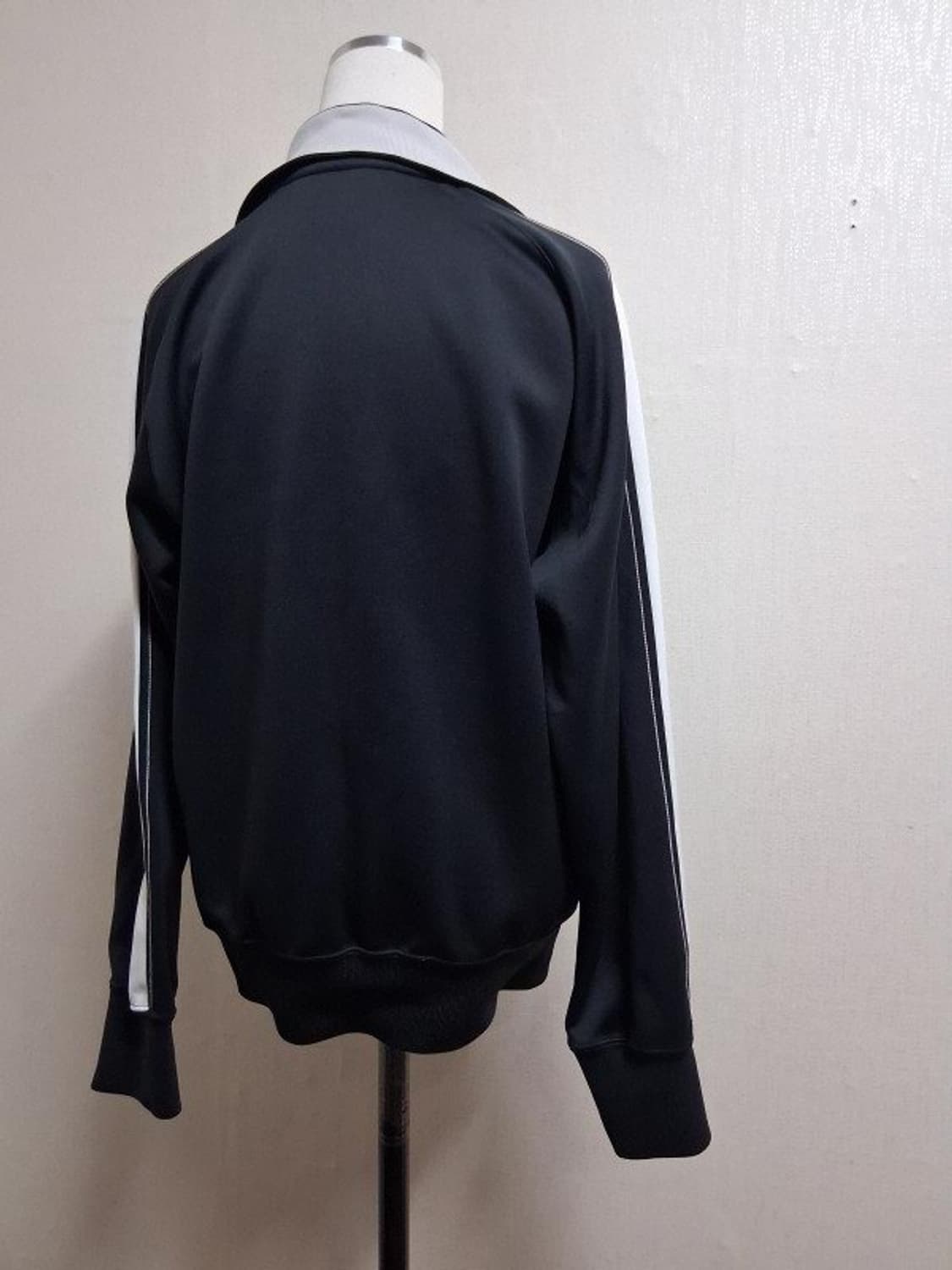 나이키 올드스쿨 블랙  집업져지점퍼 여성 가오리 루즈핏 66 상품이미지2