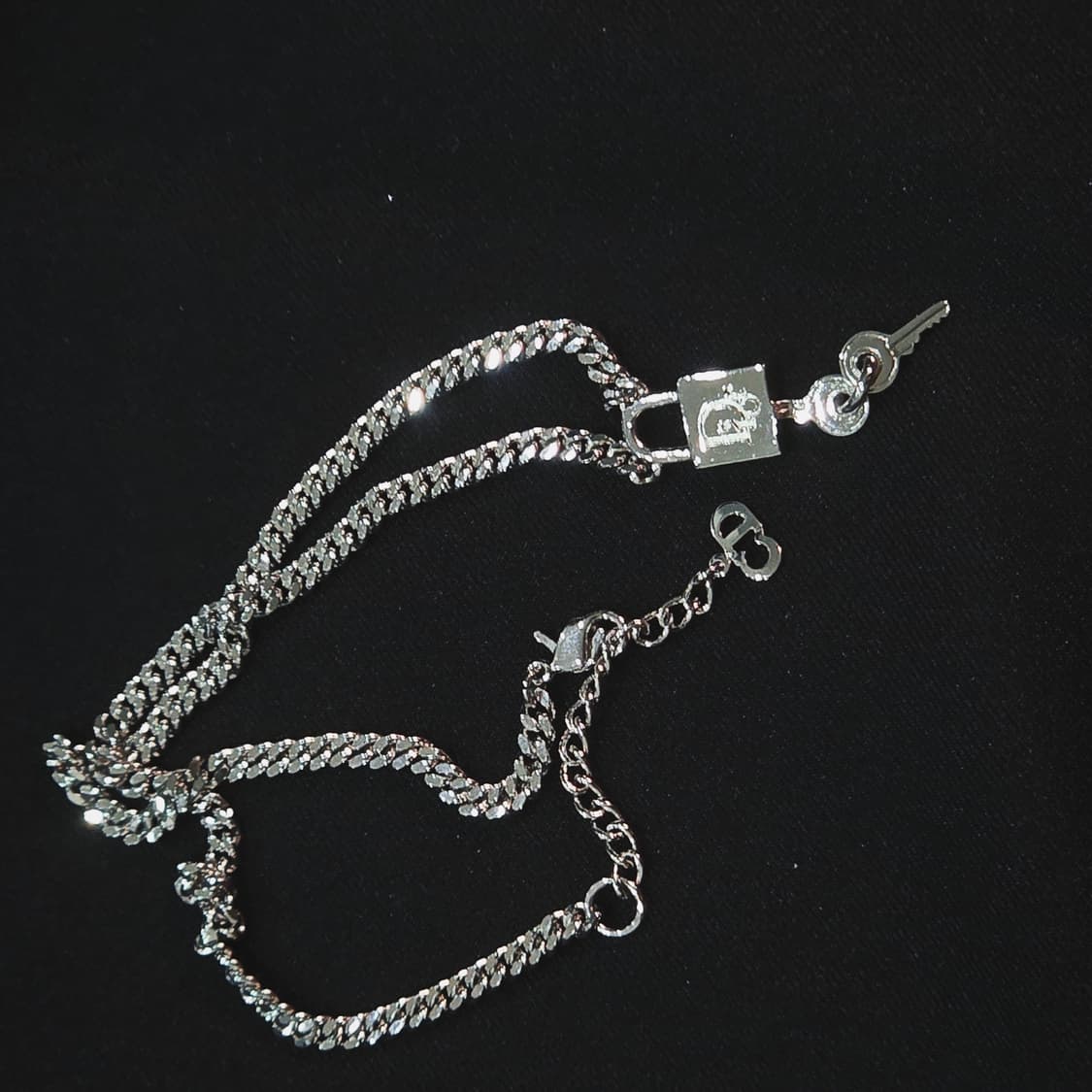 디올 은장 패들락 자물쇠 열쇠 목걸이 상품이미지3