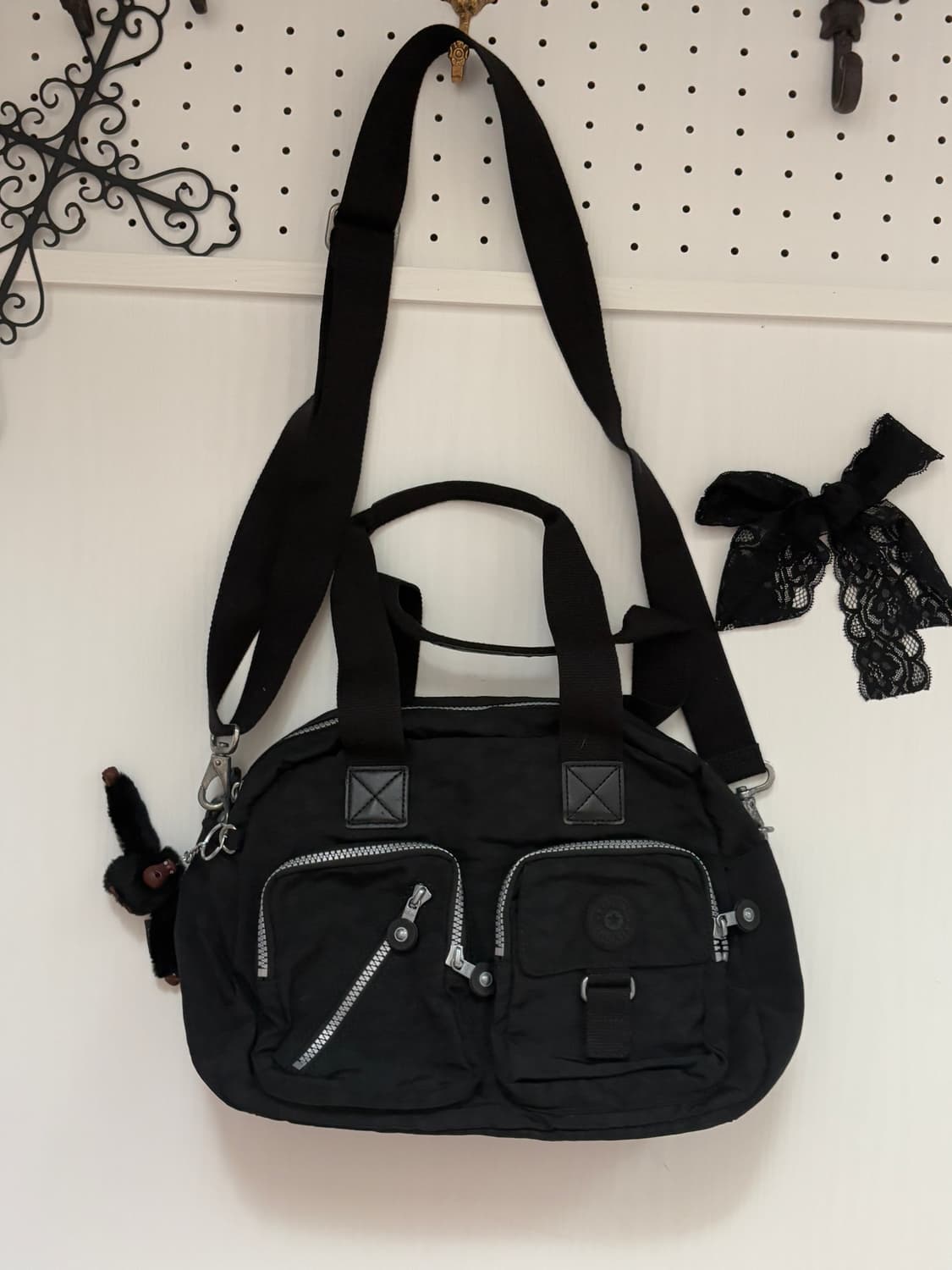 Kipling Black Cross Bag 상품이미지4