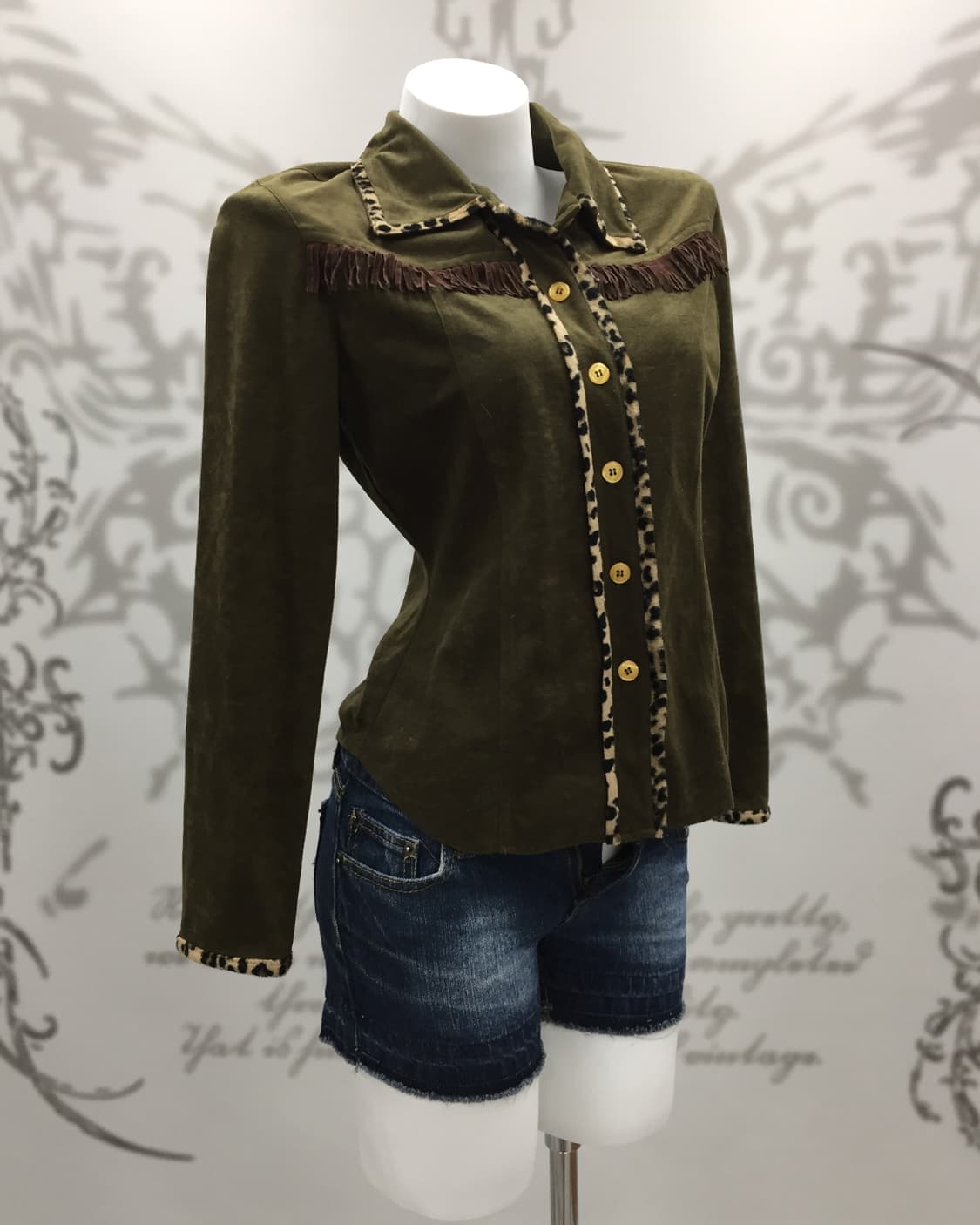 Wild Leopard Velour Slim Shirt 상품이미지1