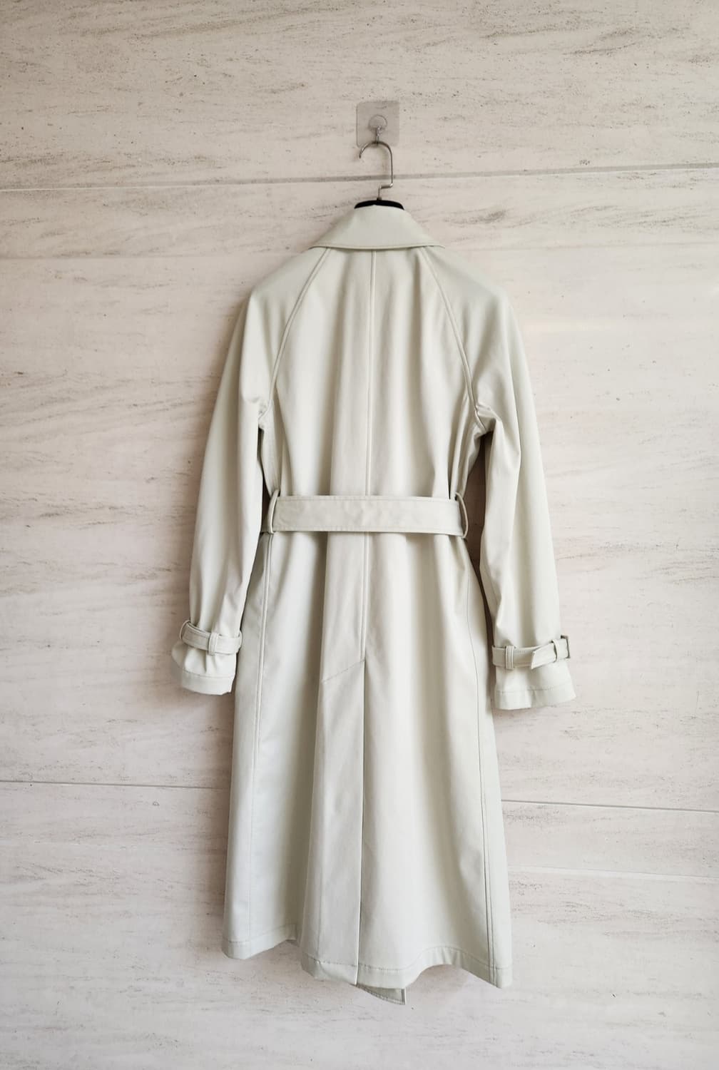 띠어리 본드 트윌 클래식 트렌치코트 0사이즈(국내44~55사이즈) 상품이미지8