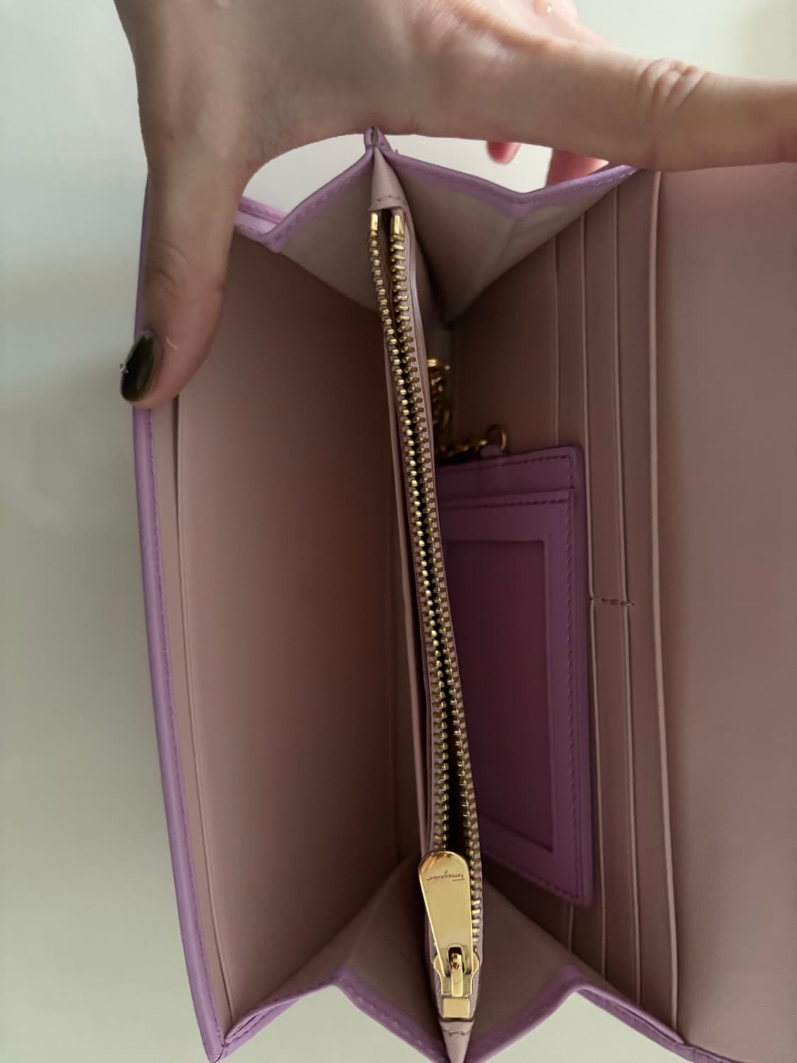 페라가모 장지갑 상품이미지5