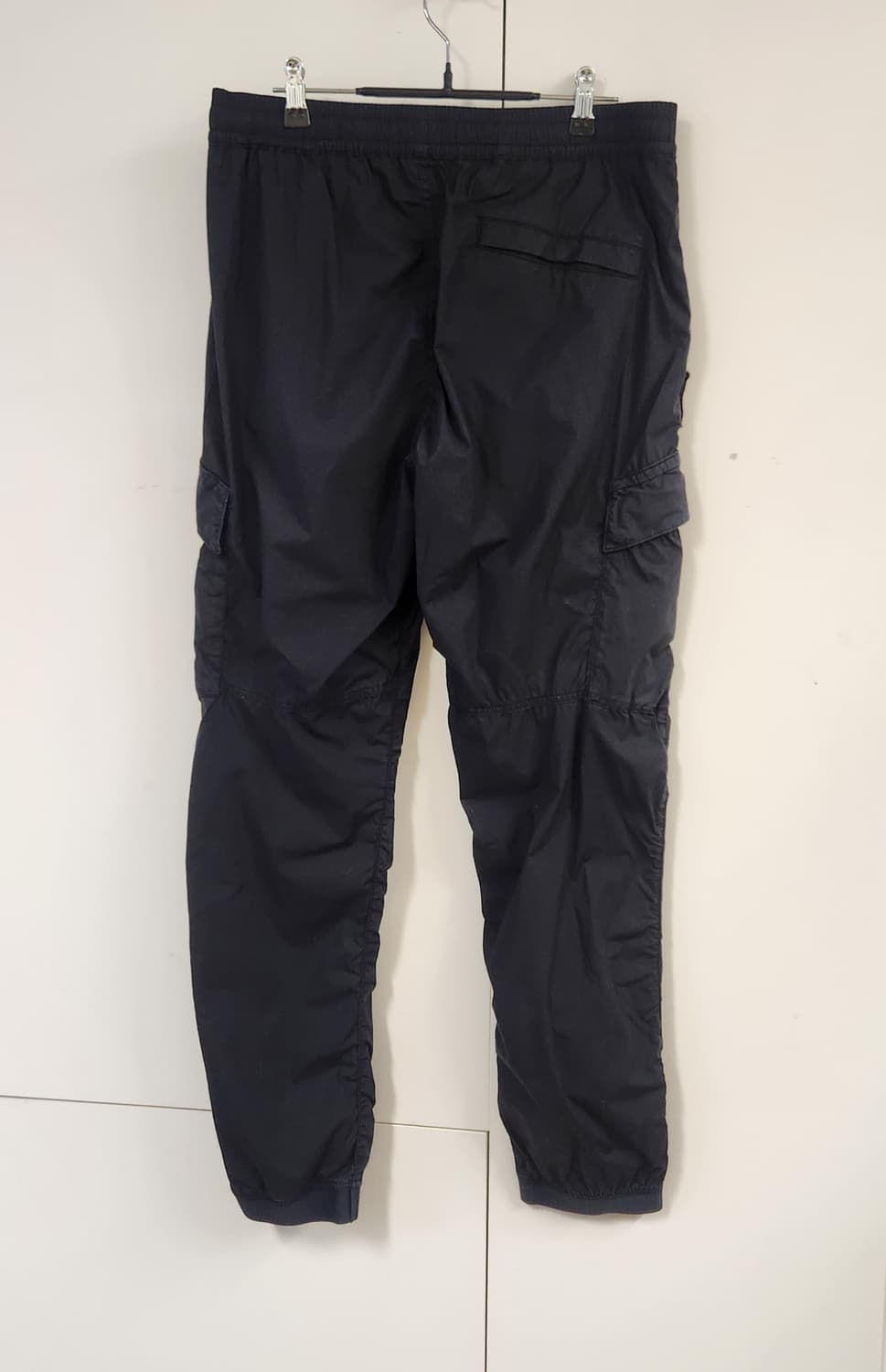 스톤아일랜드 블랙 카고 조거팬츠 32 상품이미지4