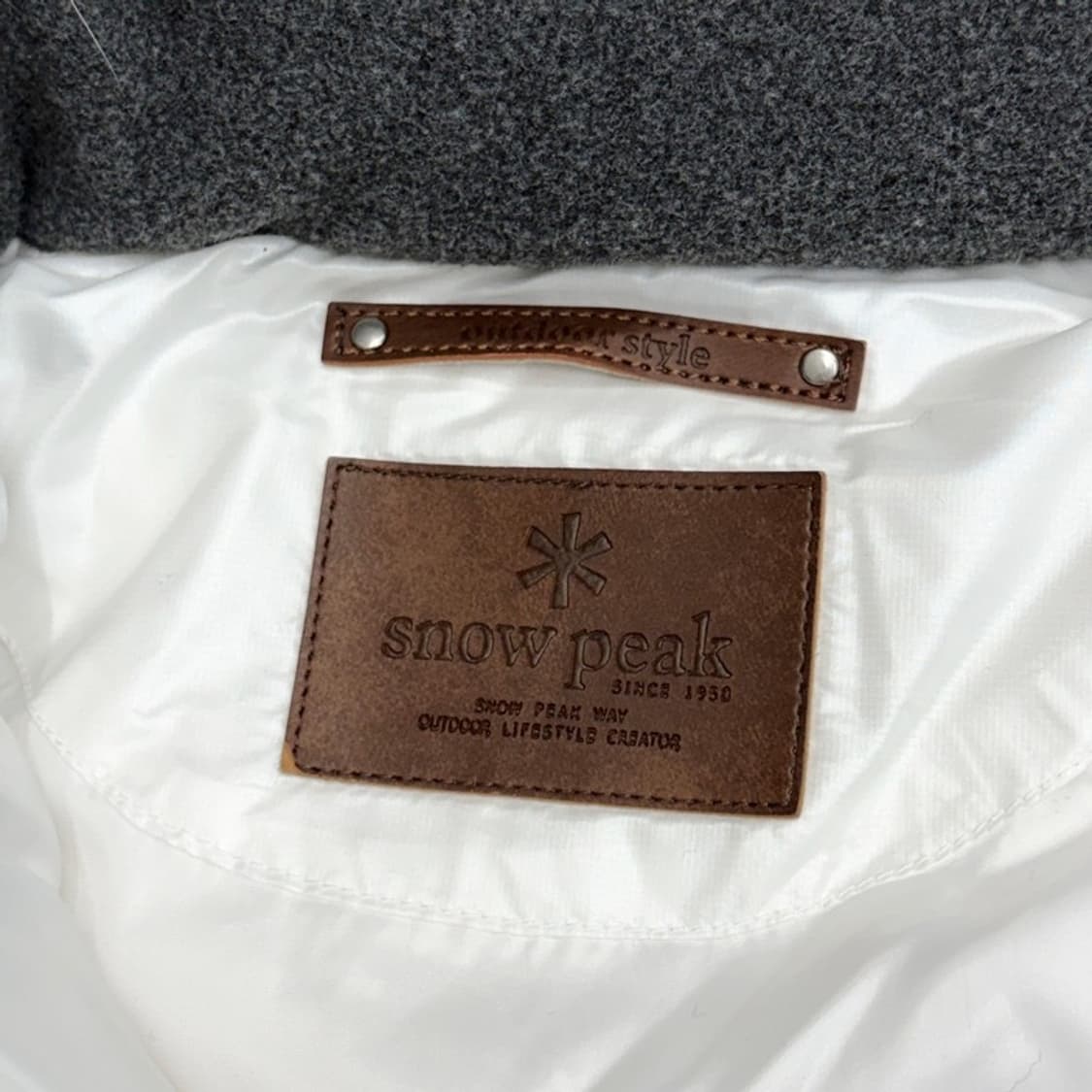 (새상품) SNOW PEAK 벨로우 덕다운 패딩 L 상품이미지6