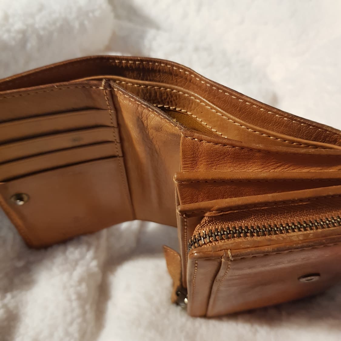 비비안웨스트우드 빈티지 ORB 로고 지갑 상품이미지5