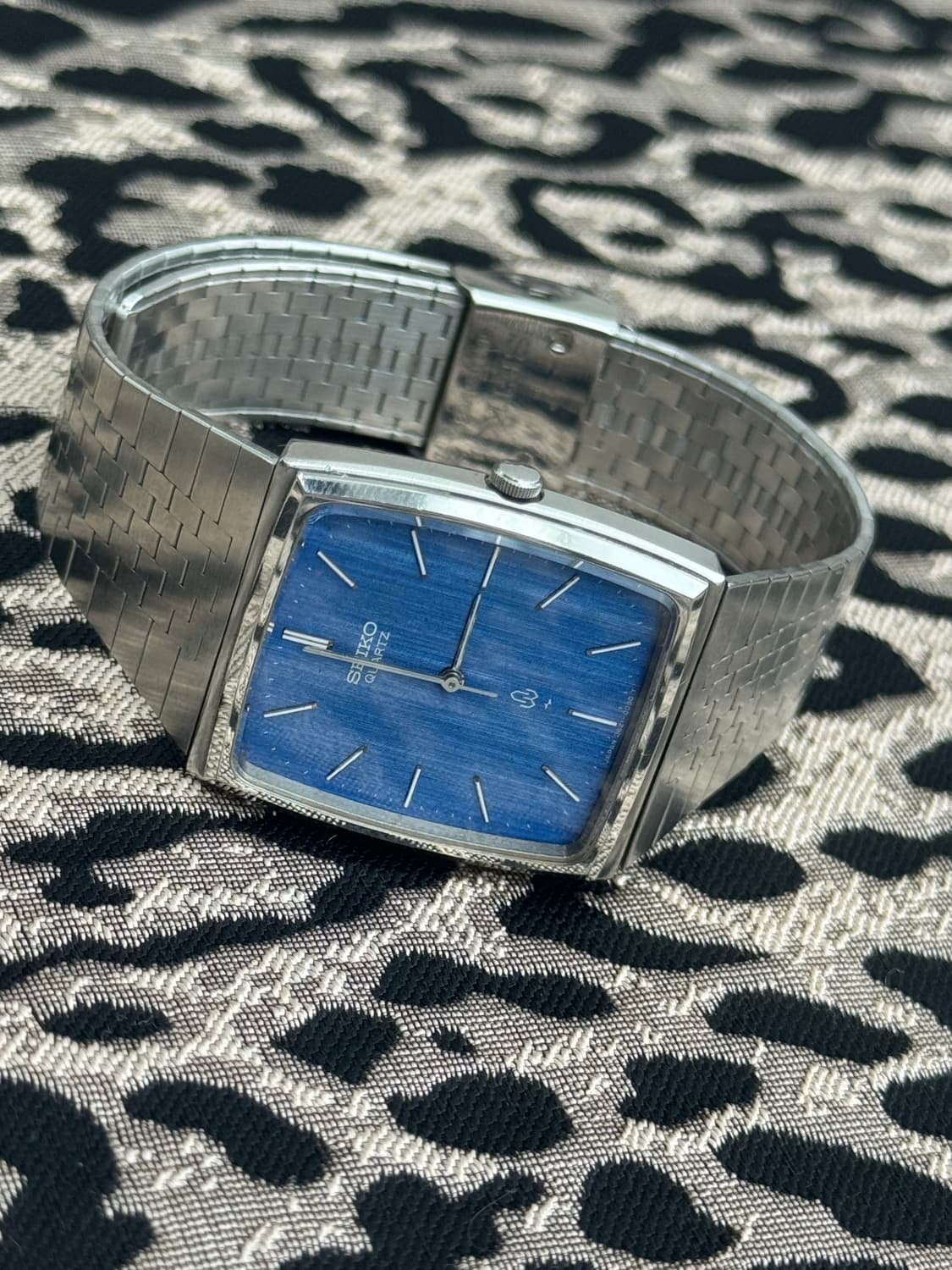 70s 빈티지 세이코 스퀘어 쿼츠 상품이미지3