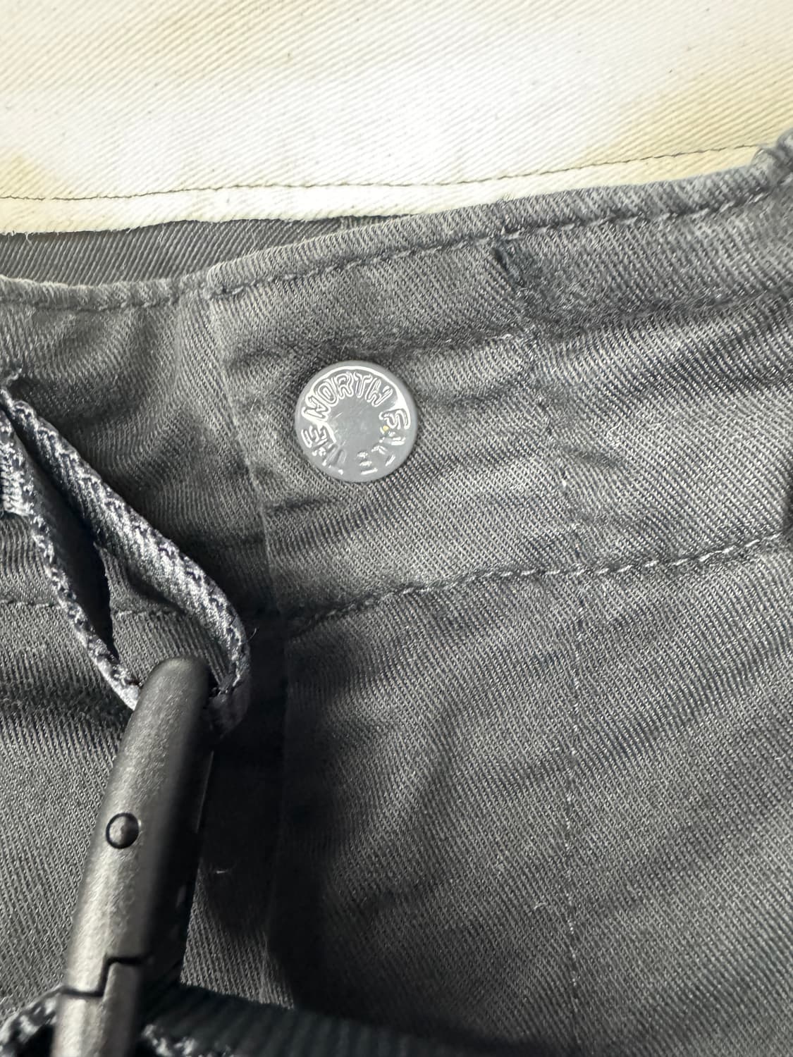 노스페이스 퍼플라벨 바이 나나미카 트윌 와이드팬츠 블랙 30 상품이미지4