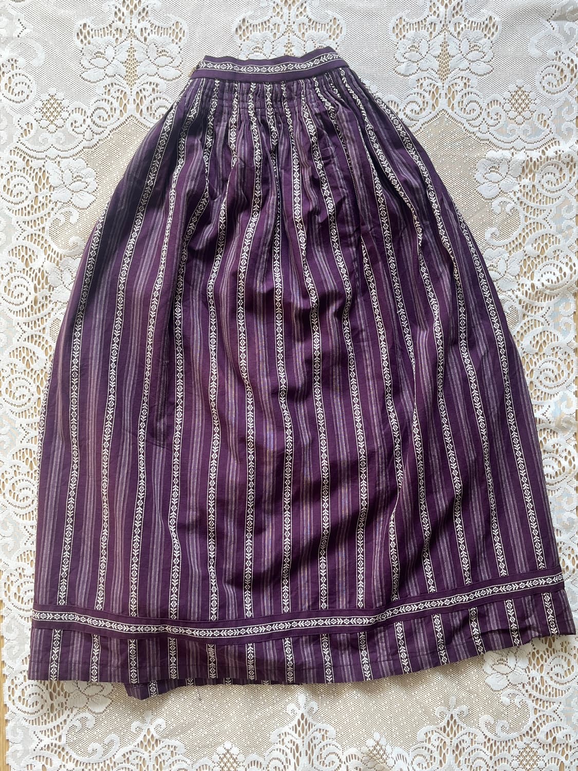 Tyrol plum skirt 상품이미지1