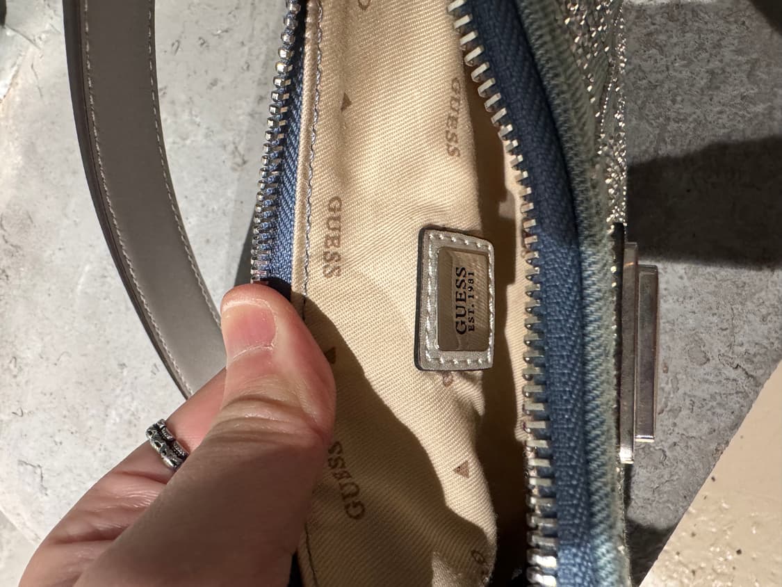 Guess 게스 데님 레더 숄더백  상품이미지8