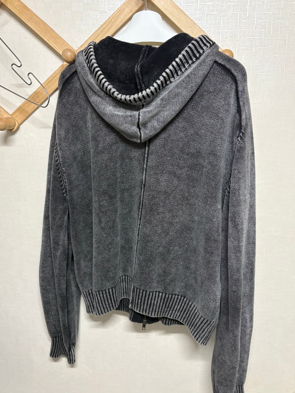 피스 다이드 후디 니트 집업 스테인 차콜 상품이미지3