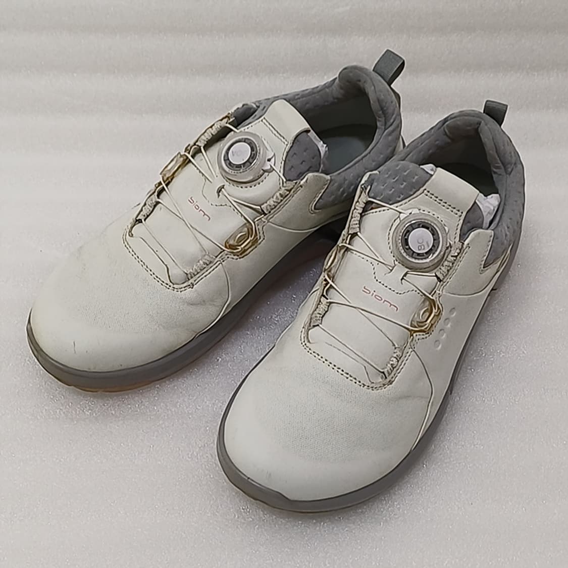 에코 바이옴 고어텍스 가죽 보아 여성 골프화 250 흰색 사랑봉봉 상품이미지1