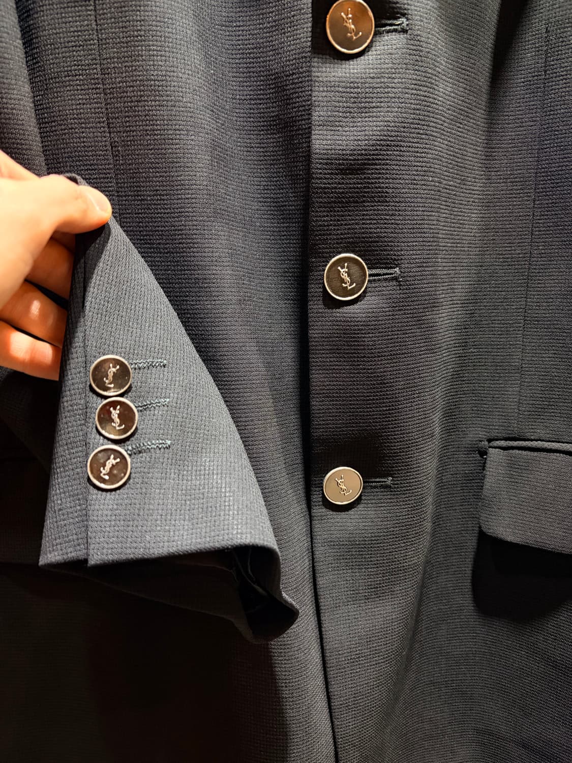40L YSL 입생로랑 심볼로고 버튼 블랙 블레이저 상품이미지5