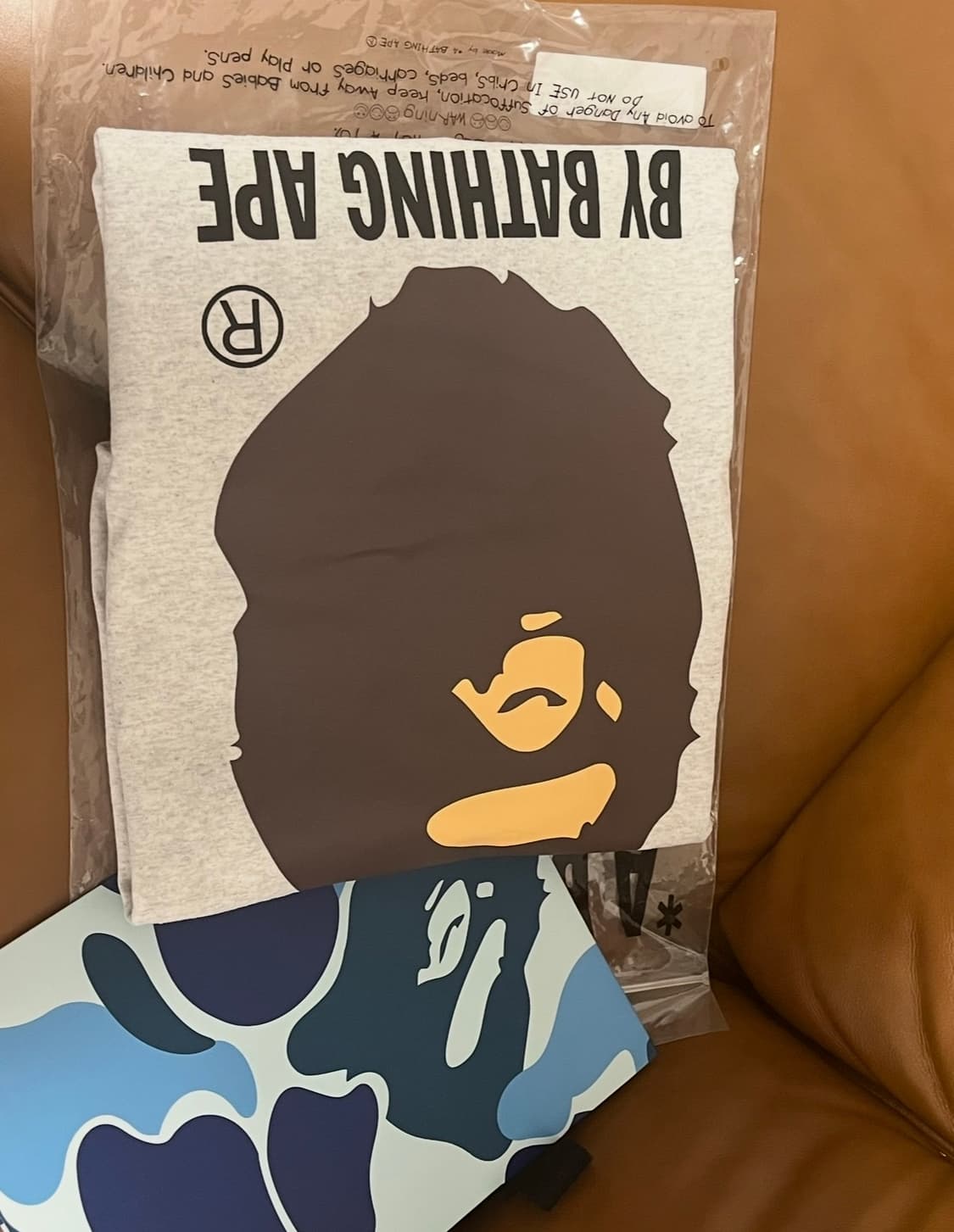 베이프 롱슬리브 오트밀 L 상품이미지1