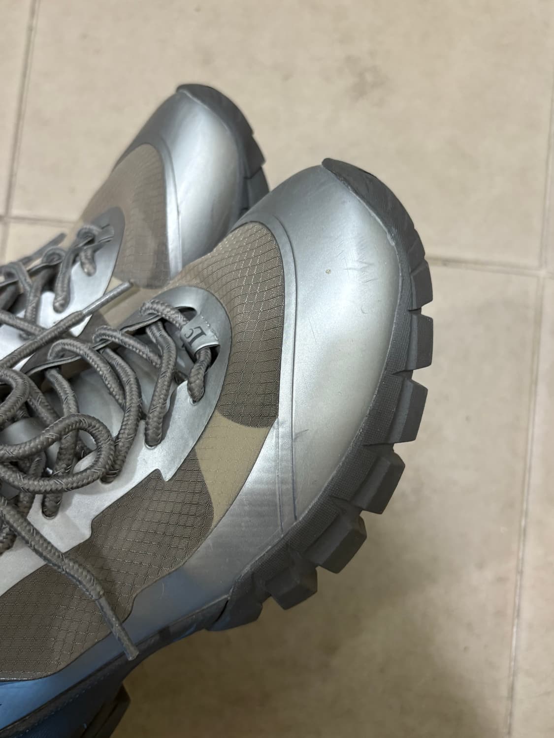 로우클래식 비브람 스니커즈 실버 245 상품이미지6