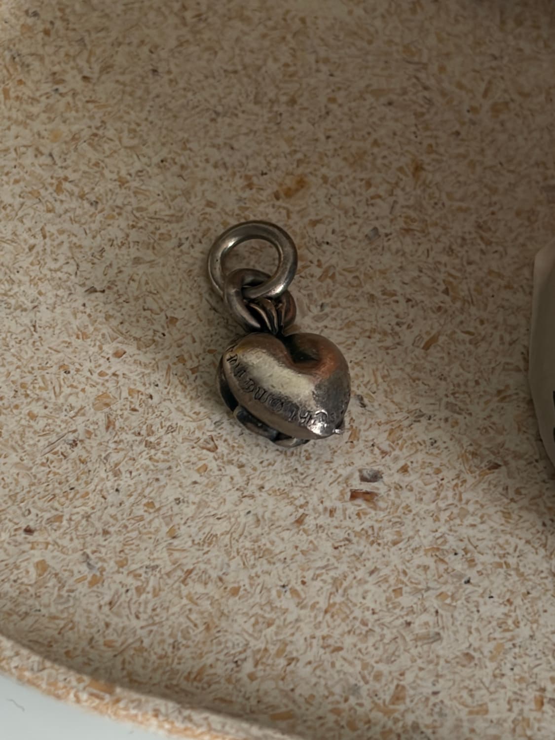 크롬하츠 하트 펜던트 상품이미지2