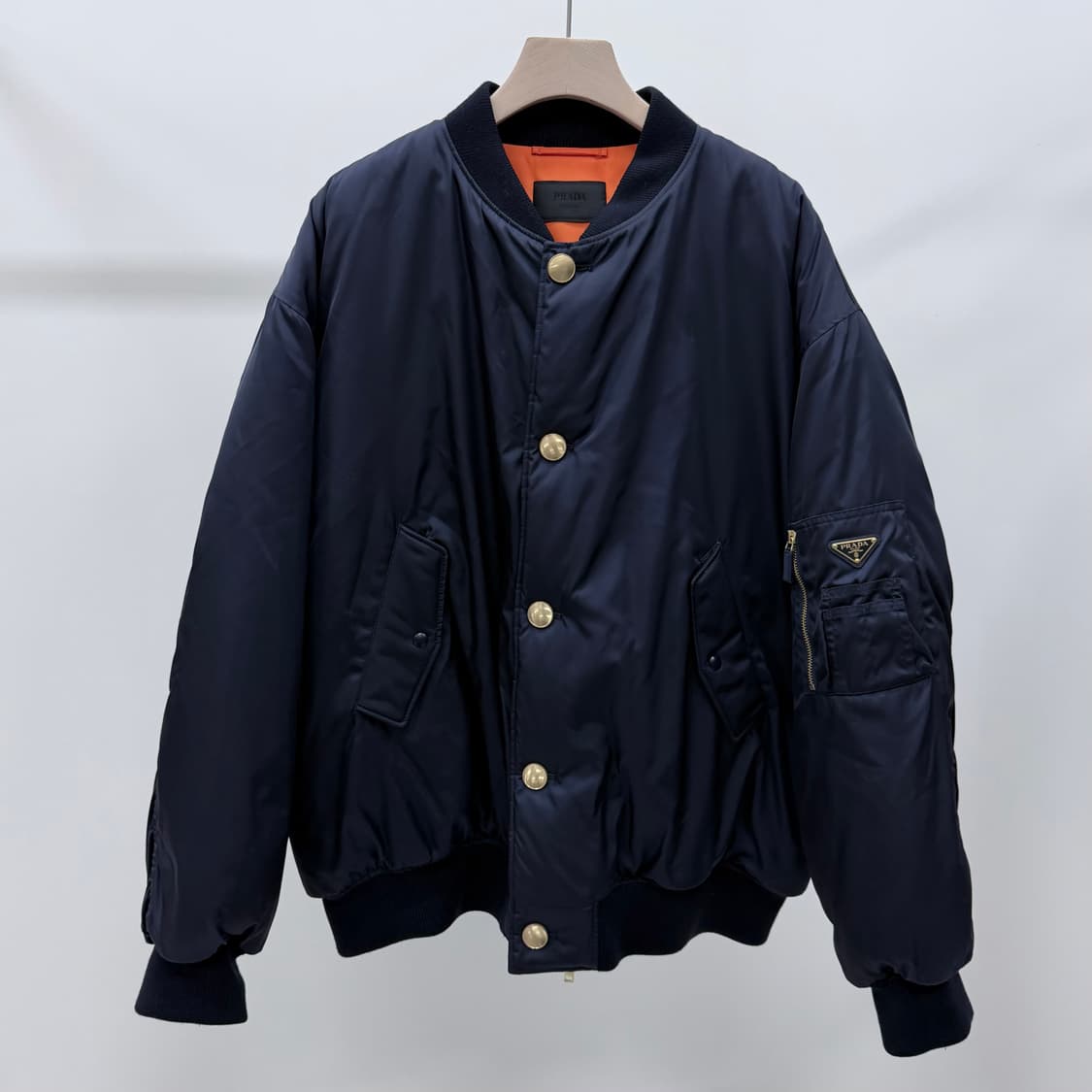 [S급/XL] 프라다 리나일론 봄버 블루종 자켓 다크네이비 상품이미지1