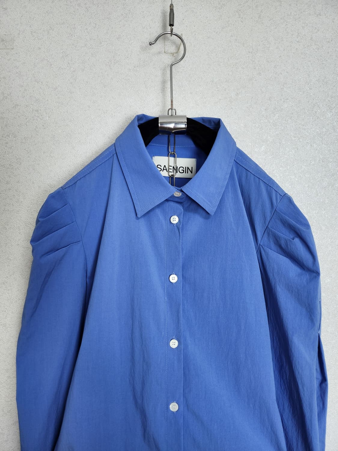 생긴스튜디오 퍼프소매 블라우스 55 66  상품이미지3