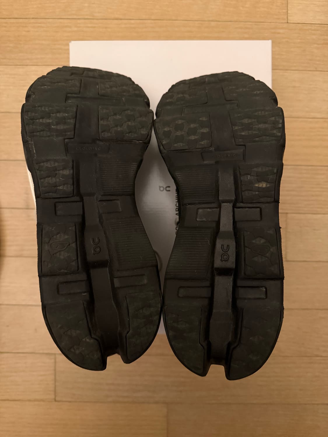 [280] 온 러닝 파프 클라우드 몬스터 하이퍼블랙 상품이미지7