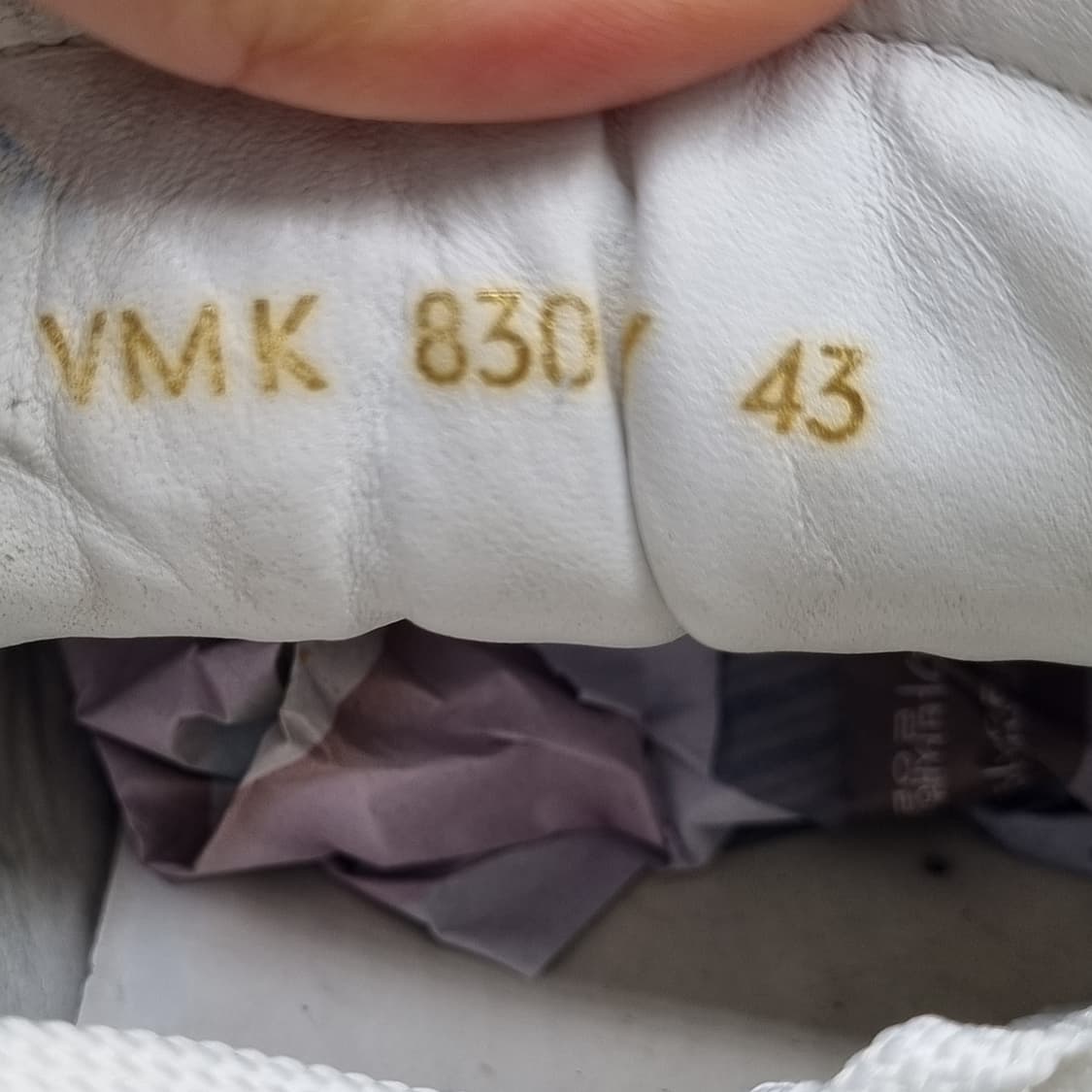 발렌티노 남성스니커즈43 280 상품이미지6