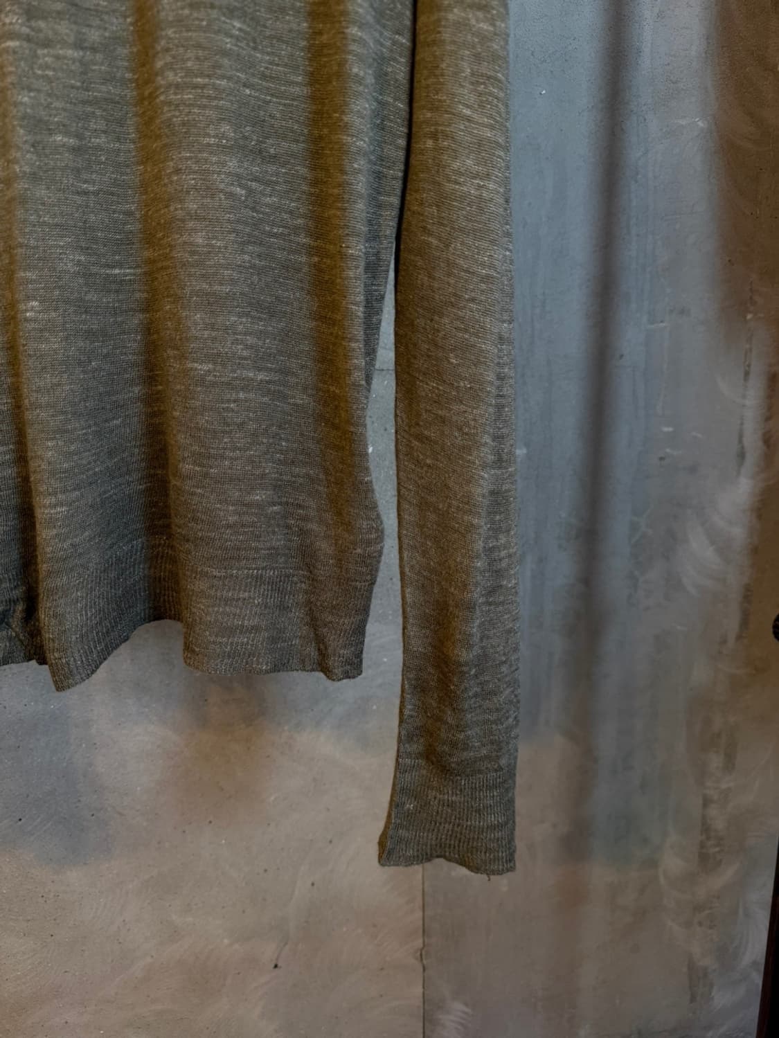 CP 컴퍼니 브이넥 니트 슬림100 상품이미지6