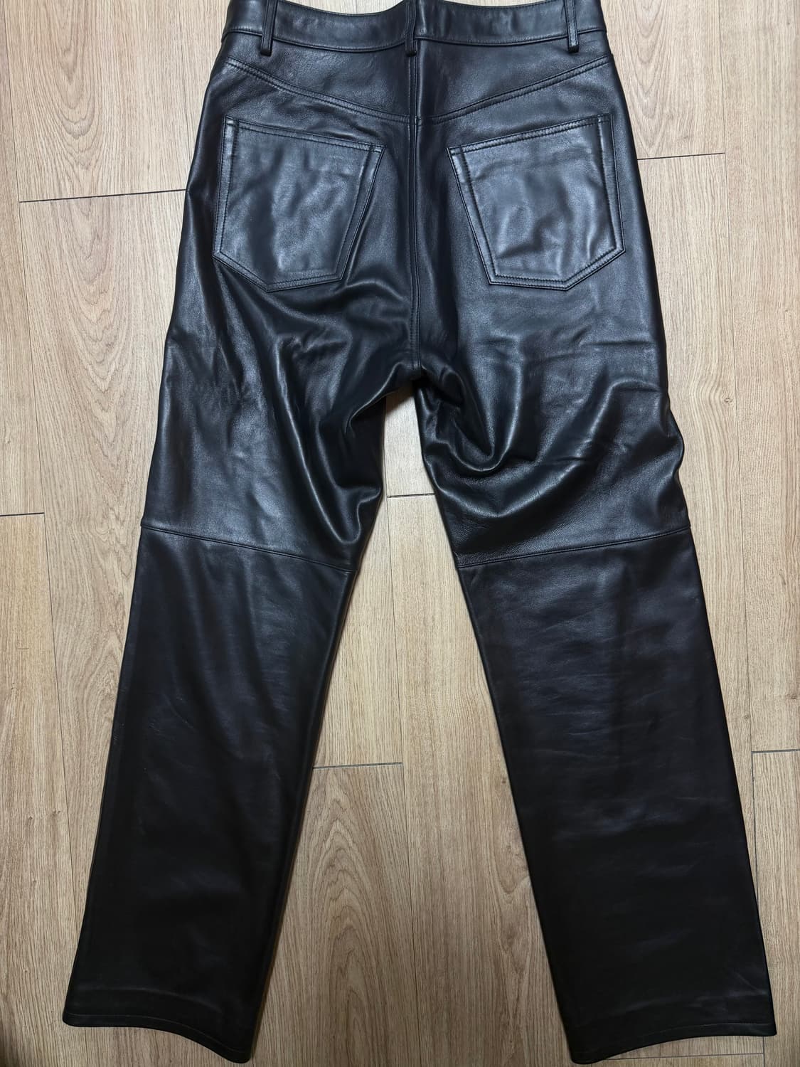 토니웩 레더팬츠 30사이즈 팝니다(23fw) 상품이미지7