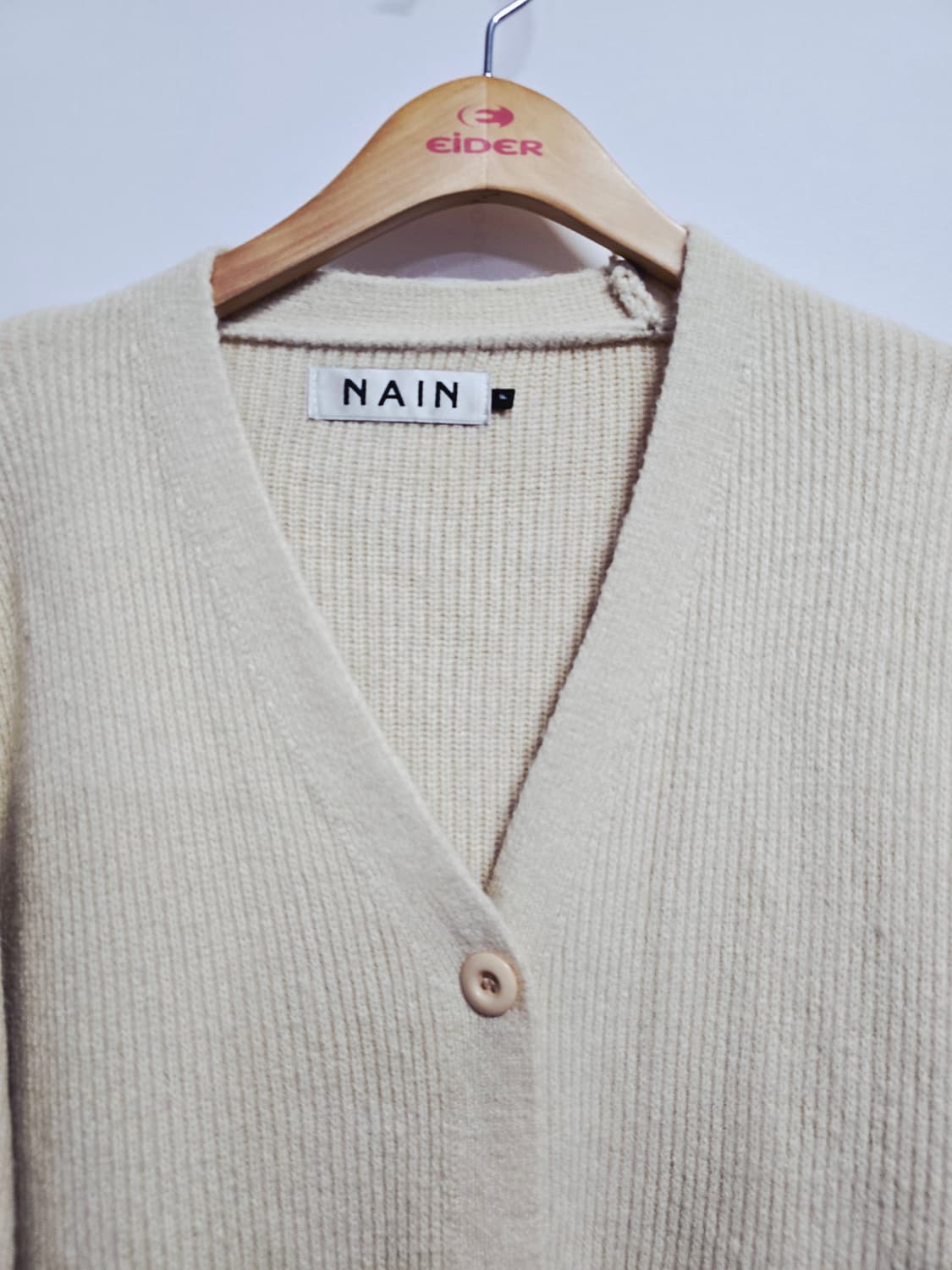 나인 아이보리 브이넥 가디건 상품이미지2