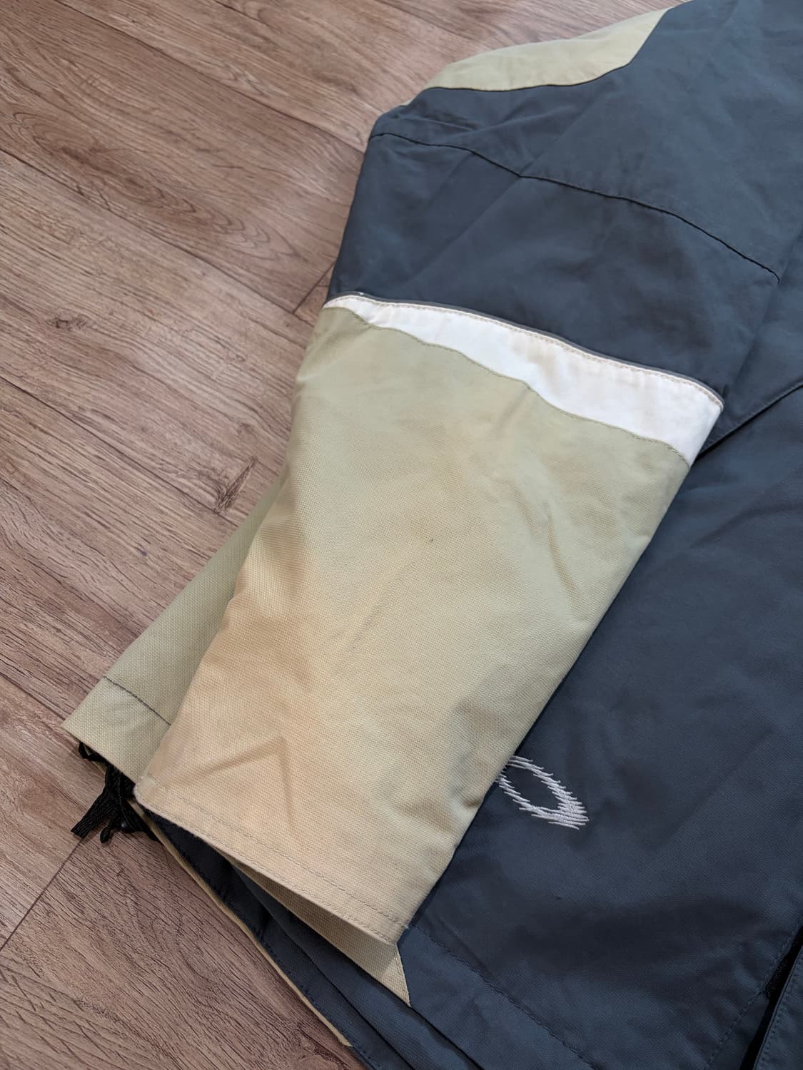 Oakley 00s 하드쉘 고어텍스 자켓 상품이미지3