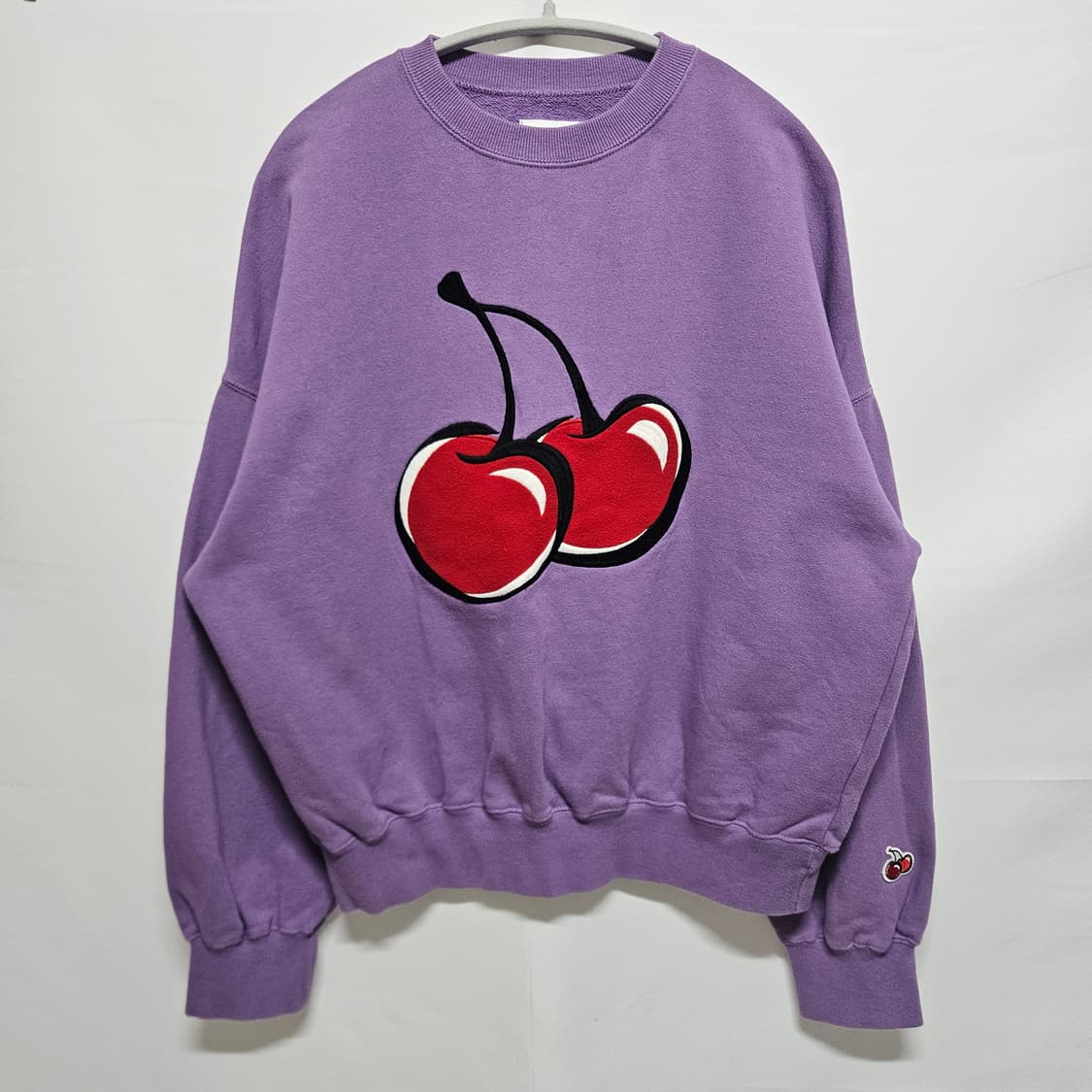 키르시 체리 맨투맨 L 상품이미지1