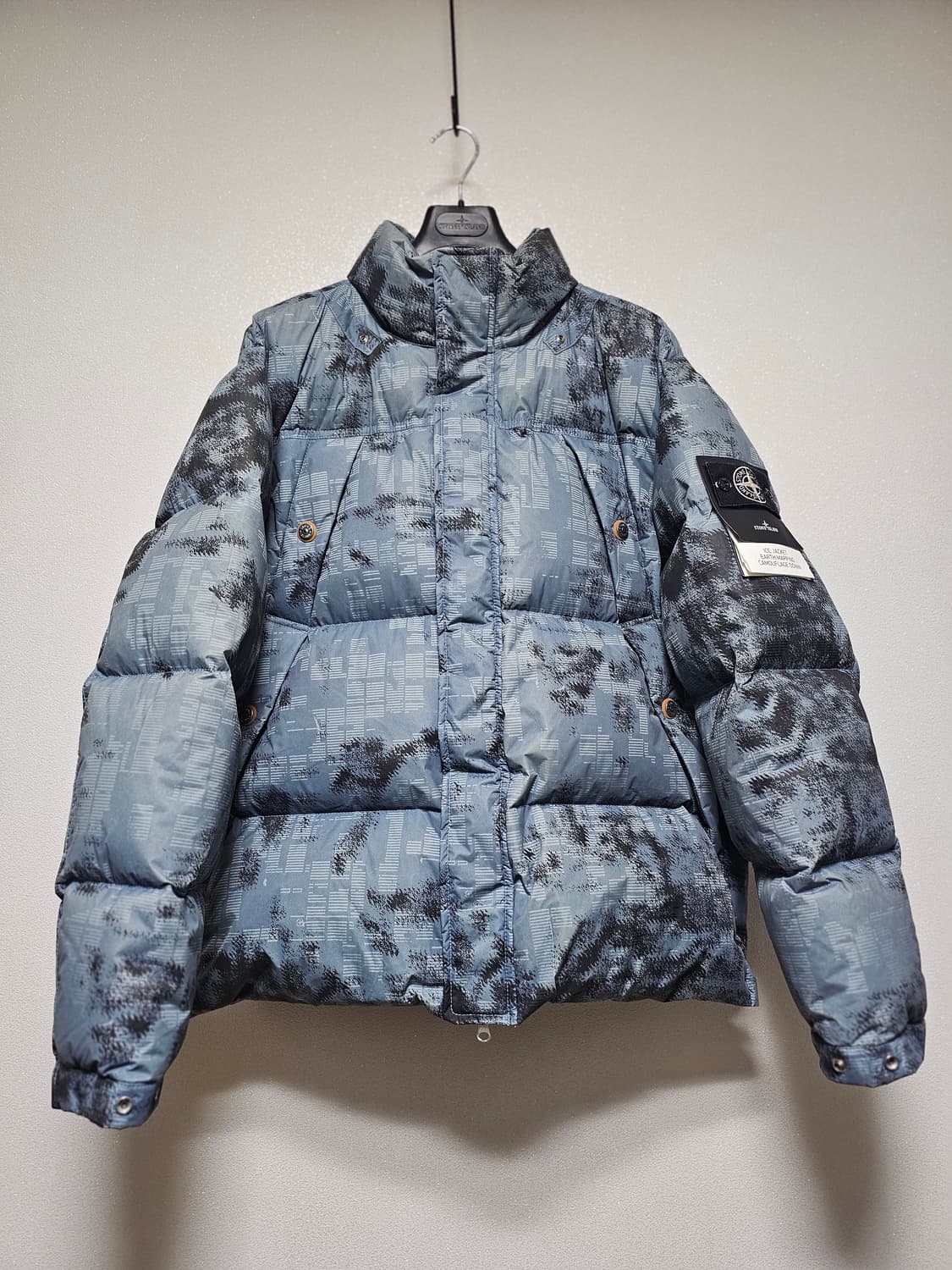 스톤아일랜드 EARTH MAPPING 카모플라쥬 아이스 자켓 (새상품) 상품이미지9