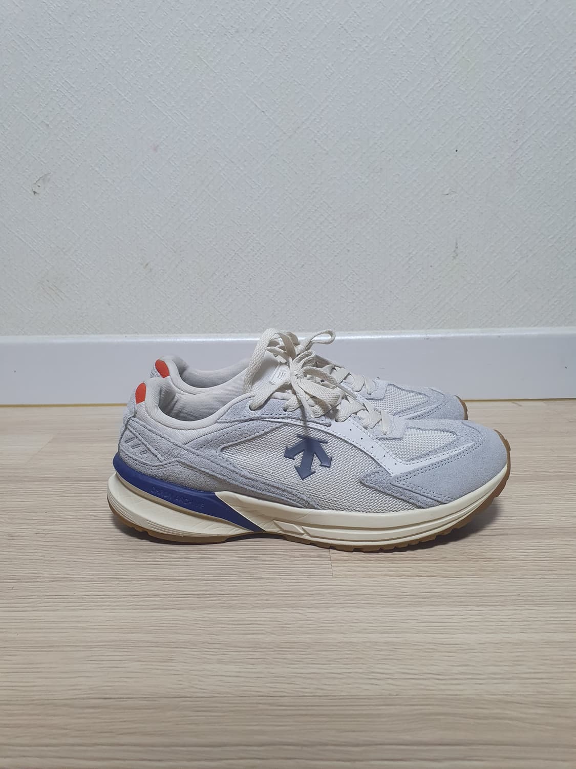 데상트 크론 하이퍼메쉬 운동화 260 상품이미지1