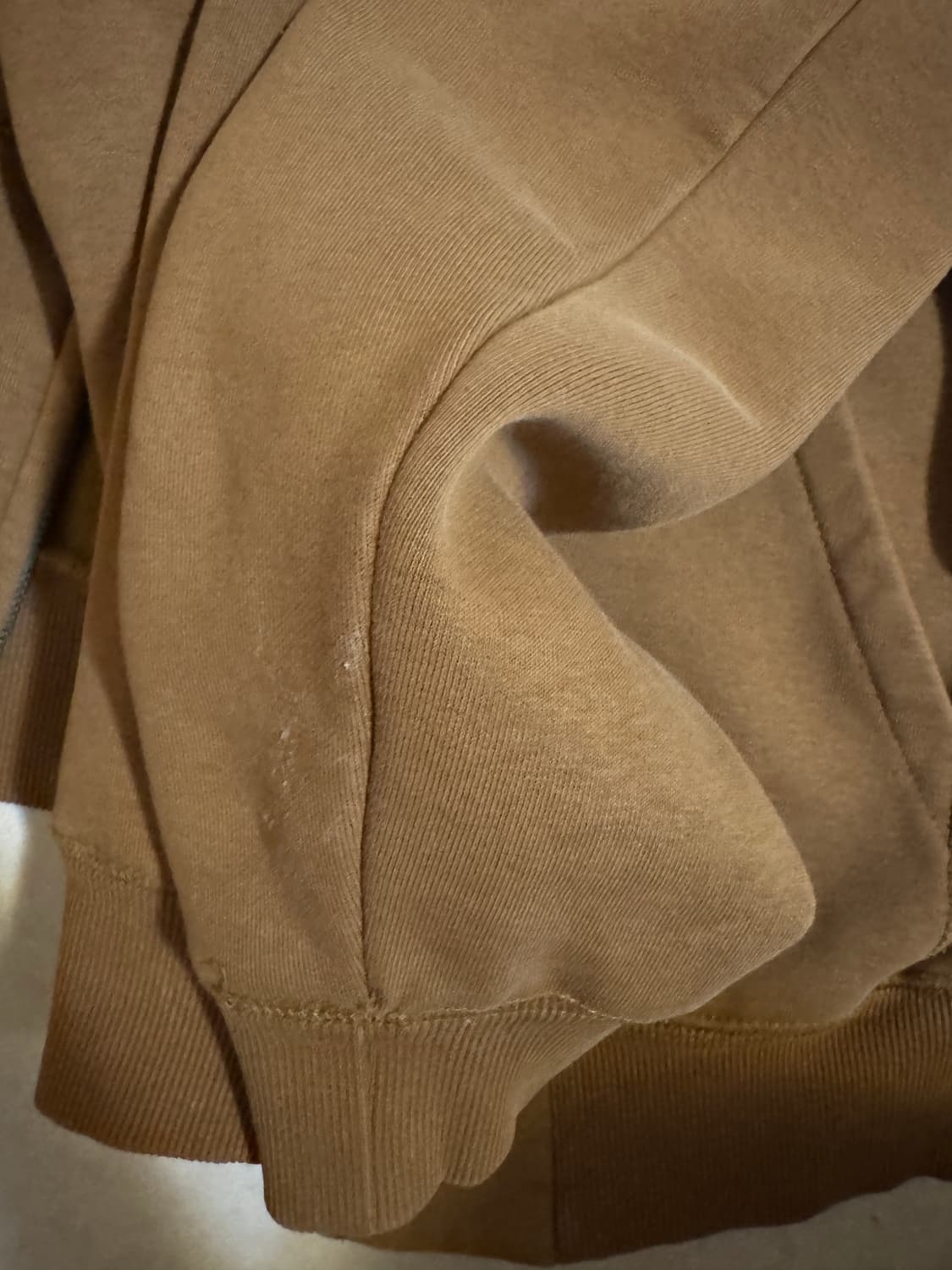 칼하트 WIP 후드집업 판매합니다.  상품이미지2