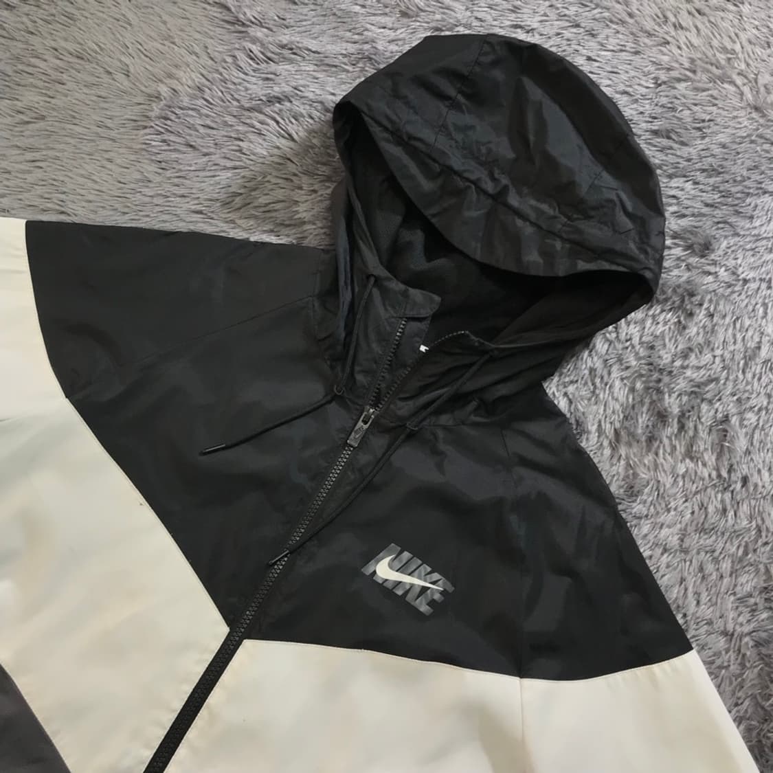 [[L, 공용] 나이키(NIKE) 메쉬안감 우븐 바람막이#318 상품이미지3