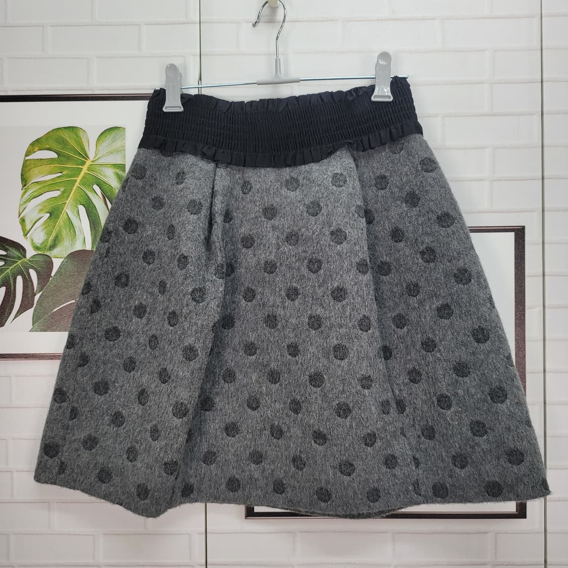 한섬 버드 도트 미니 스커트 55사이즈 새상품급 상품이미지4