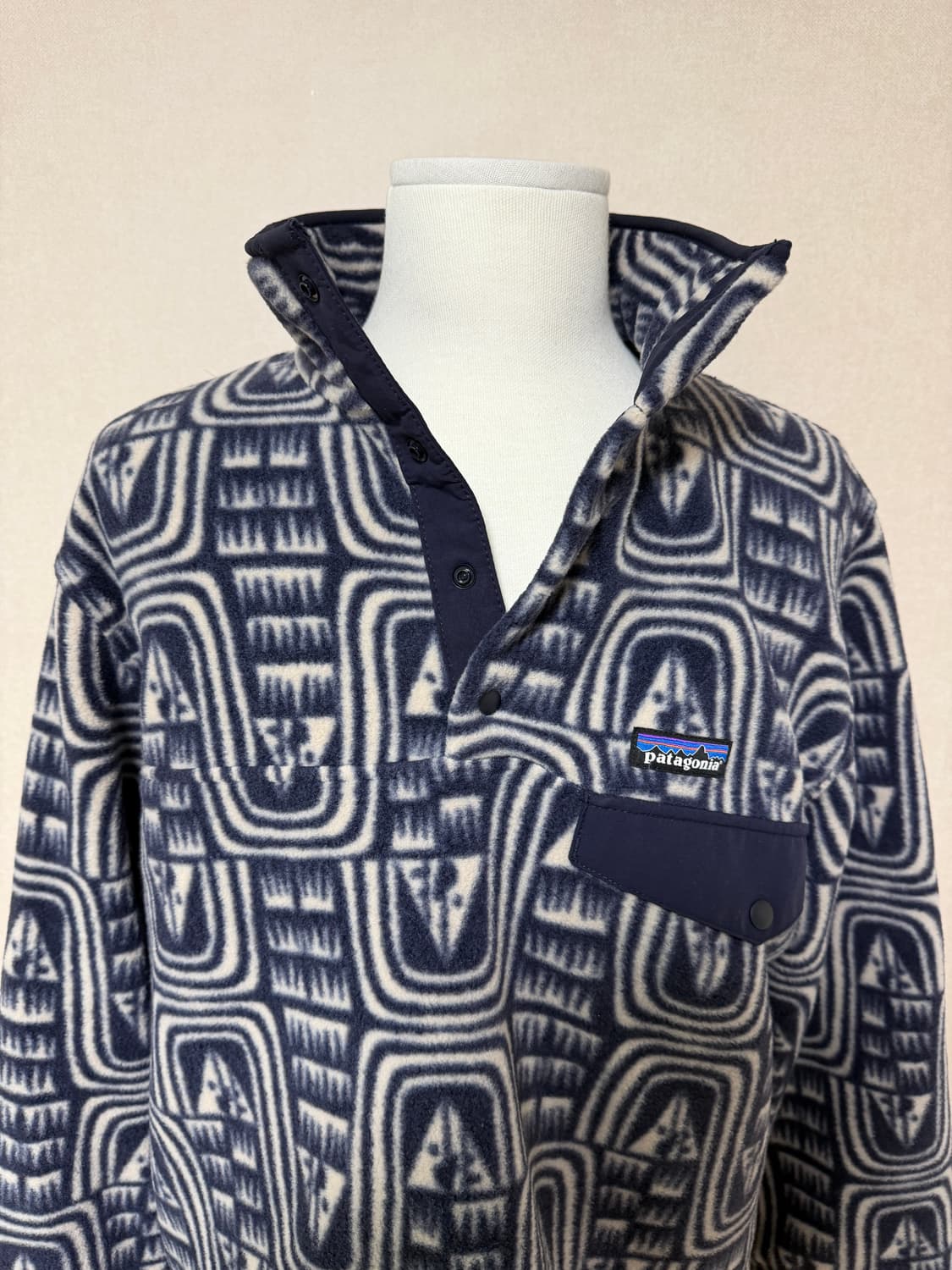 파타고니아 신칠라 풀오버 상품이미지2