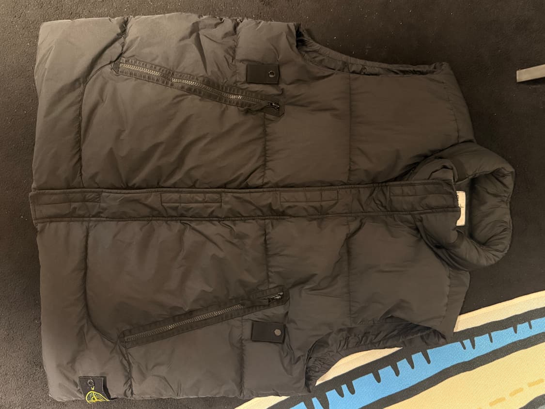 스톤아일랜드 조끼패딩 블랙 XXL 상품이미지1