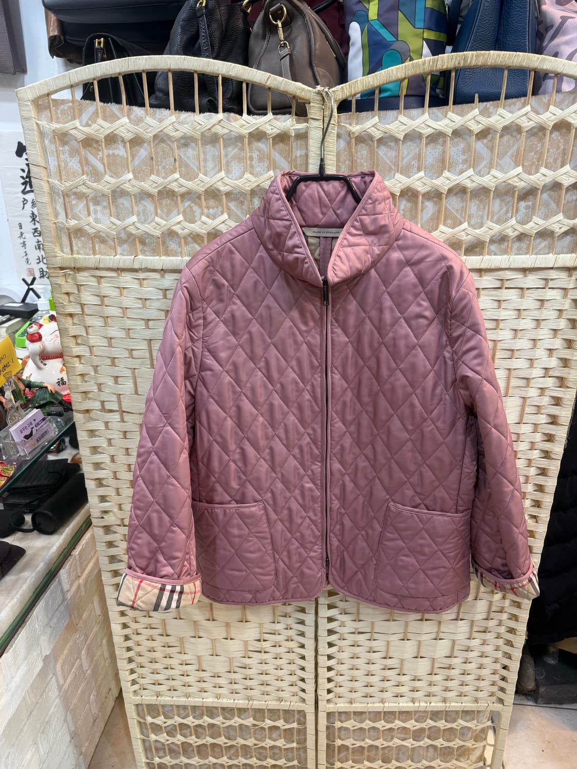 66-77 정품 버버리 누빔집업 자켓 팝니다 상품이미지1